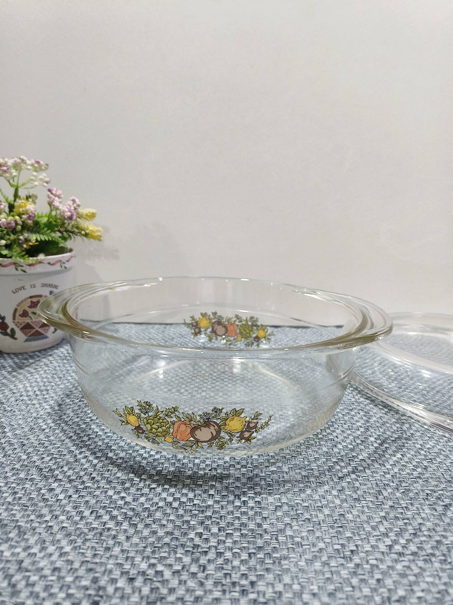 Pyrex Made in Japan 9