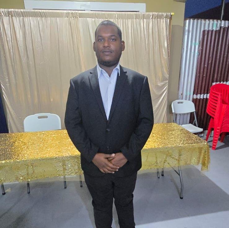 Javed Benjamin - To the sisters of Azzrudin Mohamed, and... | Facebook