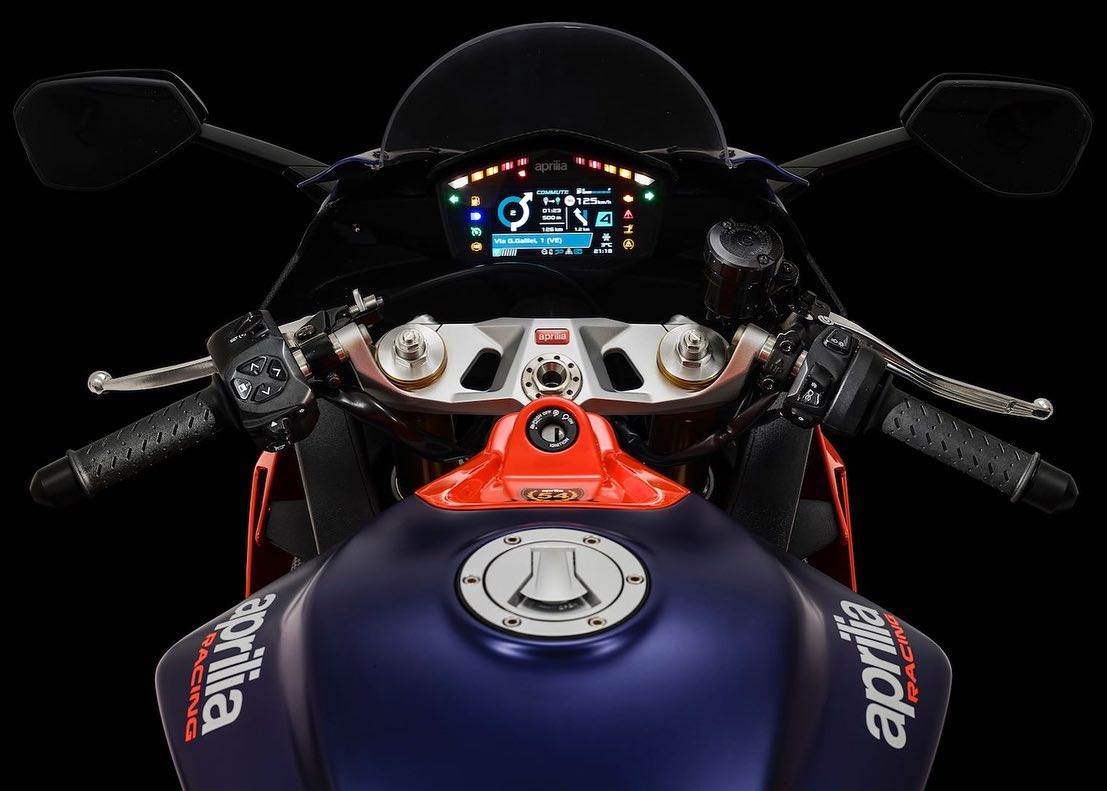 ApriliaRS660 unveiled at EICMA. Powered by a 660cc parallel-twin