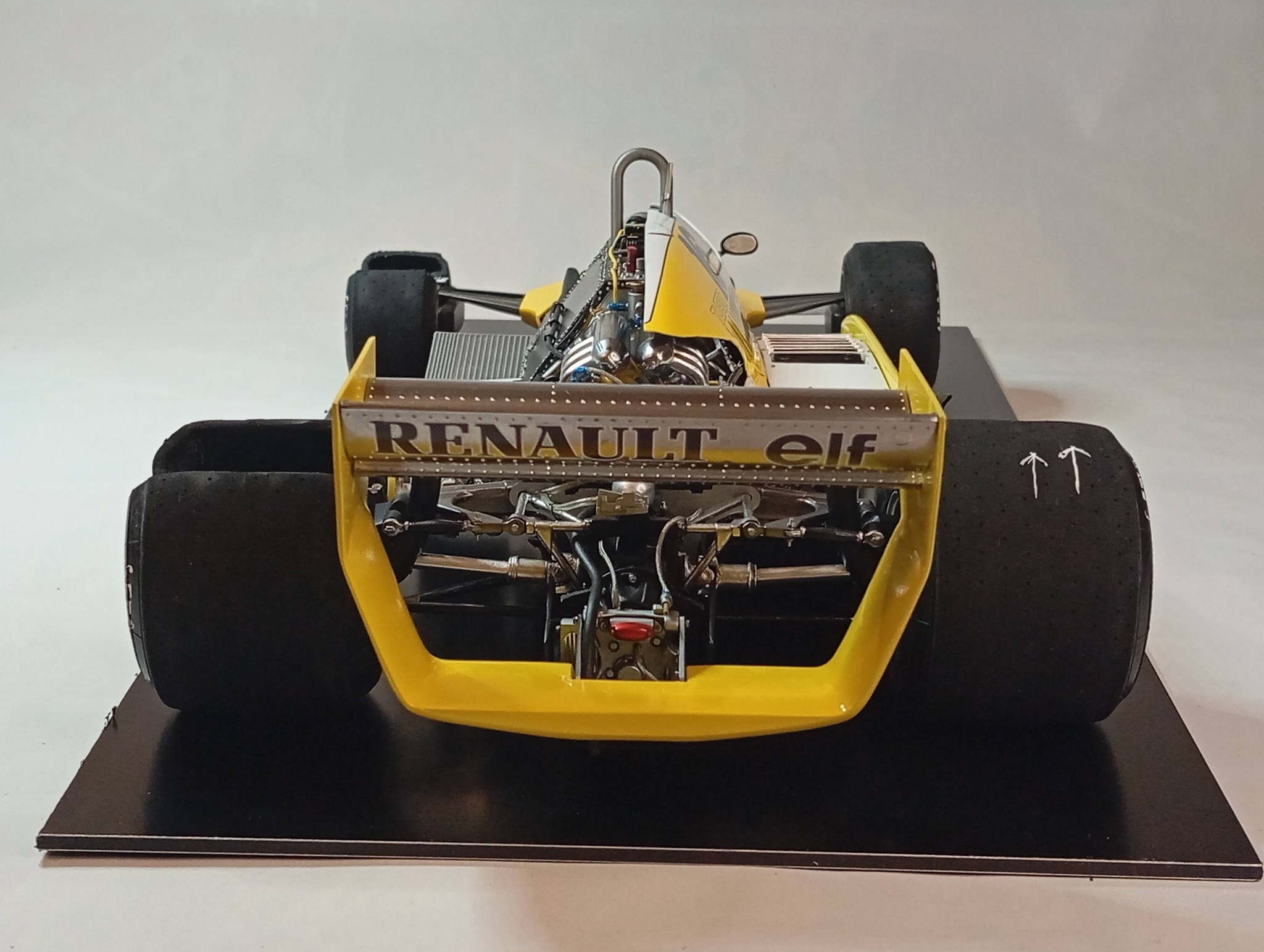 Tamiya 1/12 Renault RE20 Turbo kit review