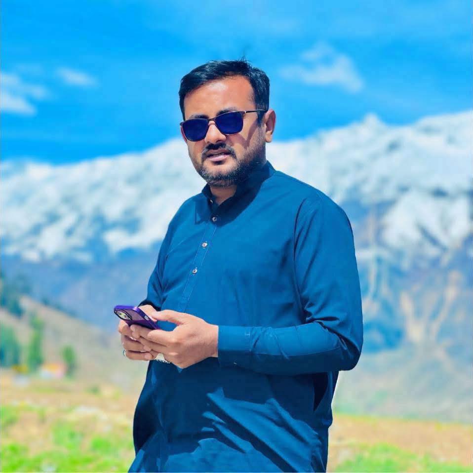 seat-belt-lagaya-hua-hai-bhai-noor-tourism-talagang-travelwithaamir