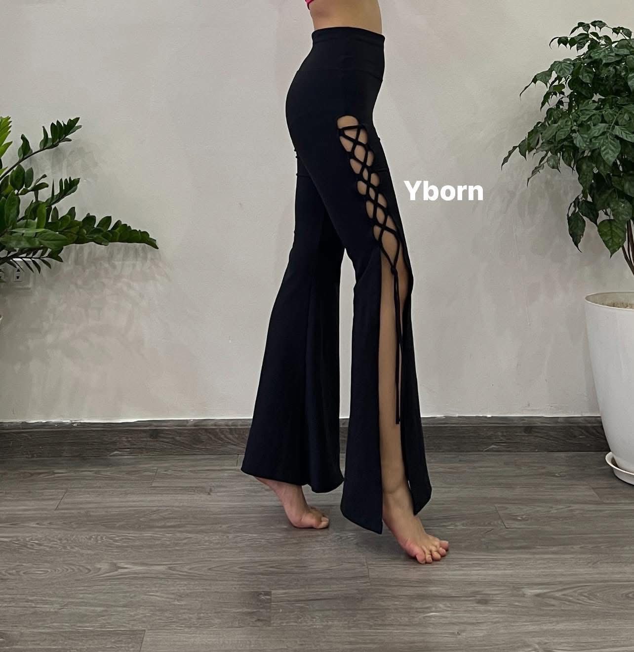 Phạm Hằng