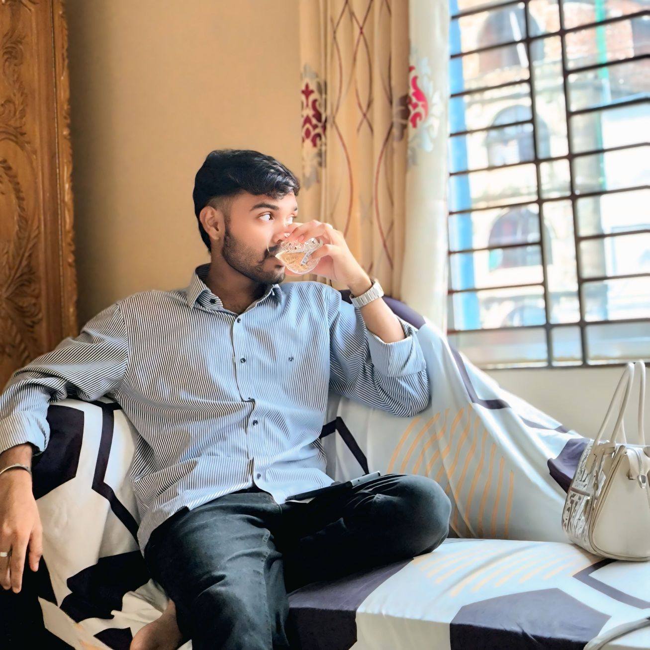 Mahtab - 𝐓𝐡𝐞 𝐋𝐞𝐬𝐬 𝐘𝐨𝐮 𝐂𝐚𝐫𝐞. 𝐓𝐡𝐞 𝐇𝐚𝐩𝐩𝐢𝐞𝐫 𝐘𝐨𝐮 𝐖𝐢𝐥𝐥 𝐛𝐞 ☠️ | Facebook