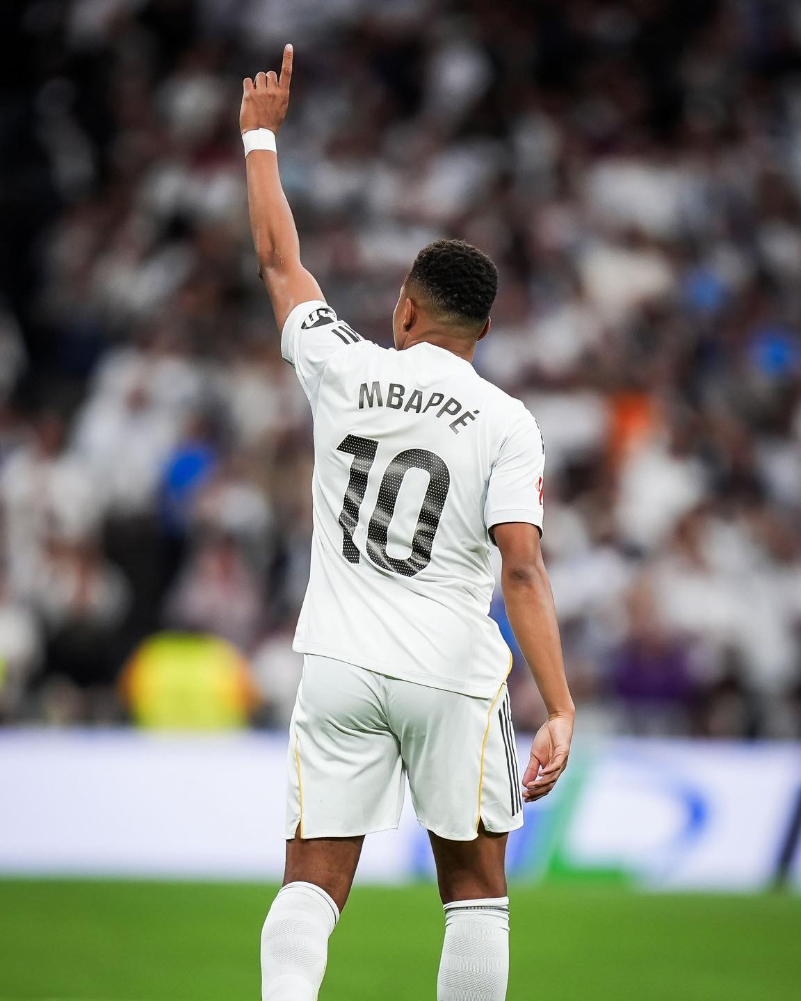 Real Madrid today: 4.02xG. 🤍😀 Barcelona today: 1.15xG. 💙❤️🫤