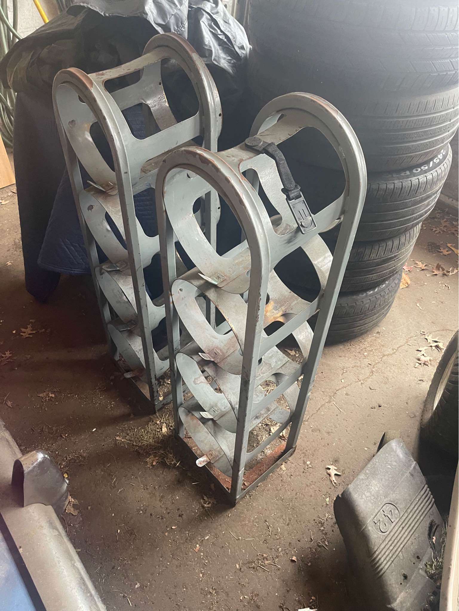 C02 tank racks 4 bottles per rack - Miscellaneous - Ashtabula, Ohio ...