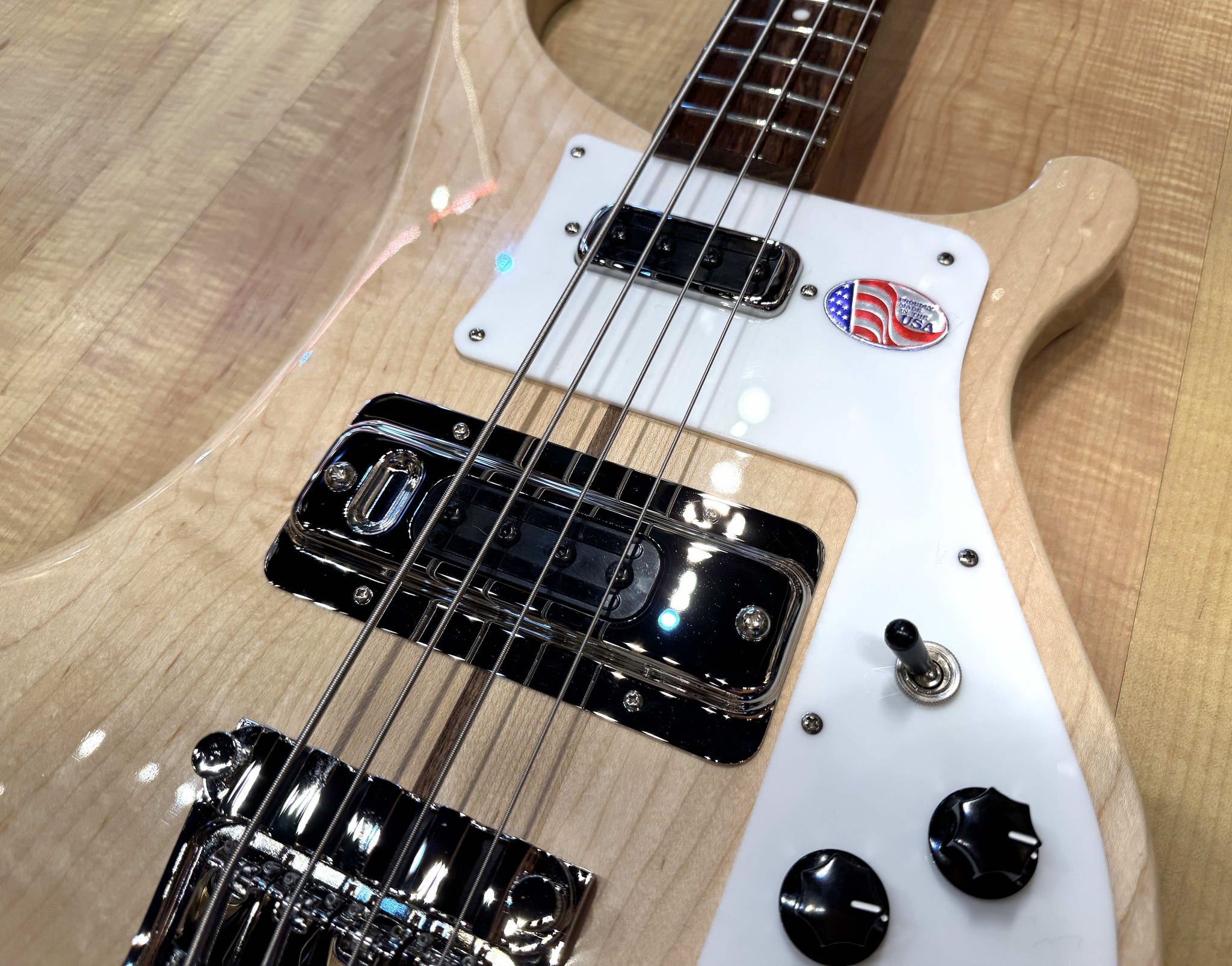 Rickenbacker 4003W improvements and modifications