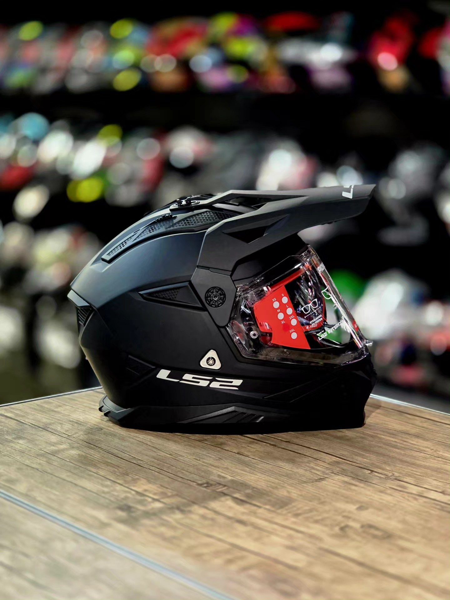 dual sport helmet ls2 - Assault Solid Full-Face Matte Black The LS2 Advant X Helmet M is a high LS2 Advant II Helmet -