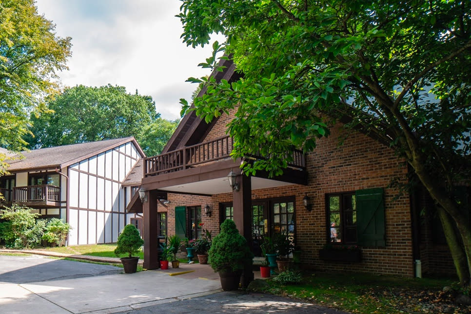 Springhouse Inn | Porter IN