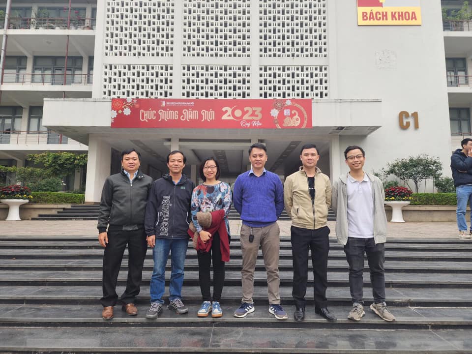 PE LAB | Hanoi
