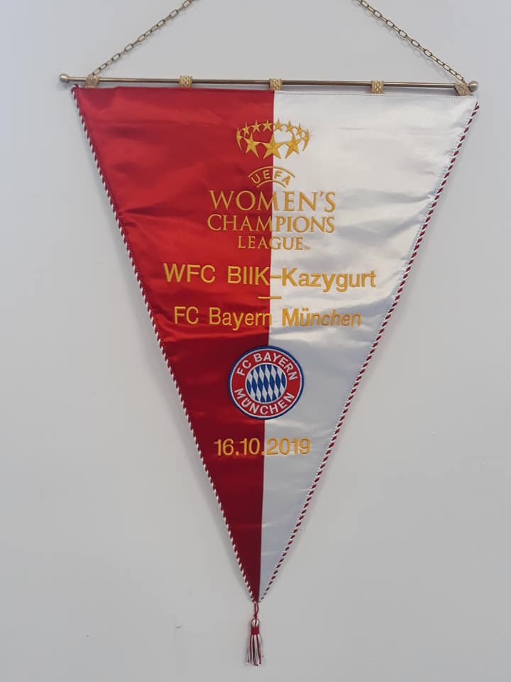 Fanion (Wimpel/Pennant) Bayern Munich - Occasion, Football