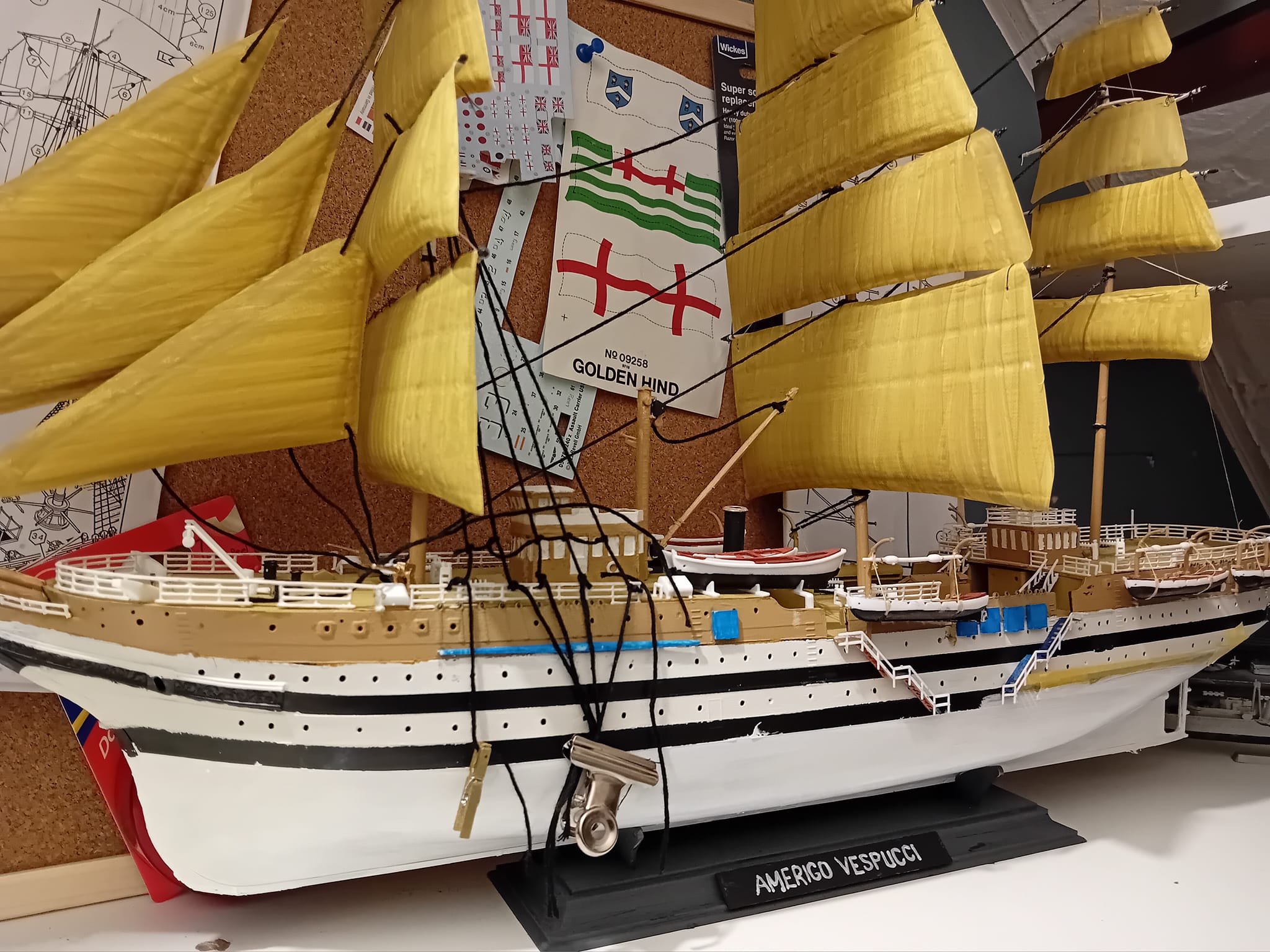 Maquette Occre Amerigo Vespucci 1/100 Avec Voiles – 15006 – Modèle Bois 980 Mm – Pour Connaisseurs