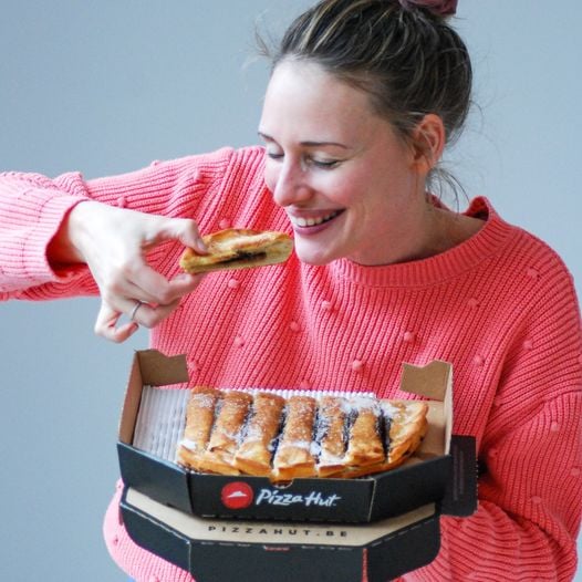 Craving some... Pizza Hut Delivery Express Oudenaarde