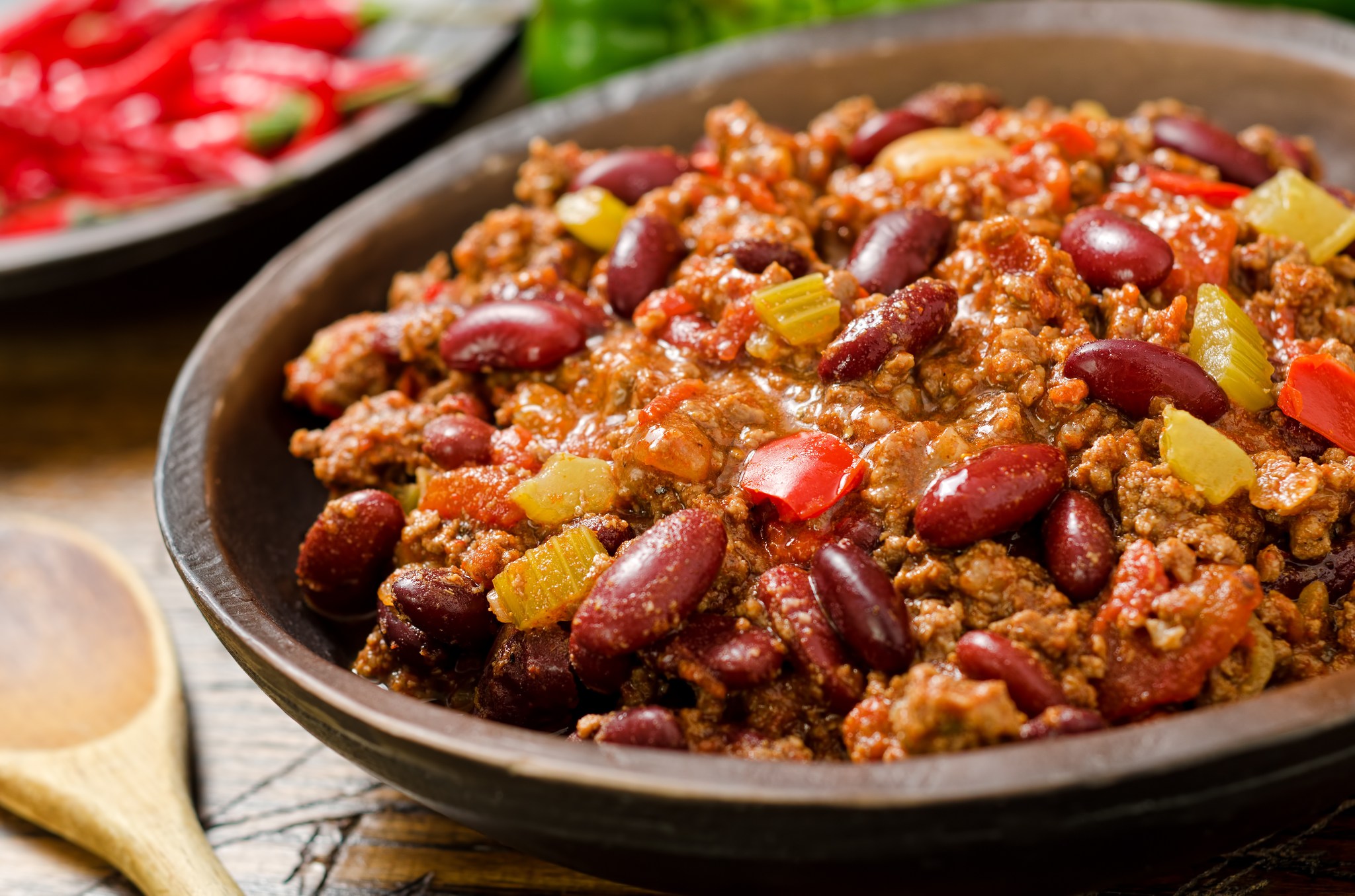 Oliver's - 🌬️🍲 It’s gettin’ chilly outside… so warm up with some chili ...
