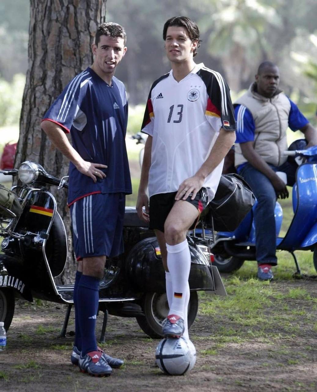 🔙📸 Photos from the advertising shoot for the UEFA Euro 2004
