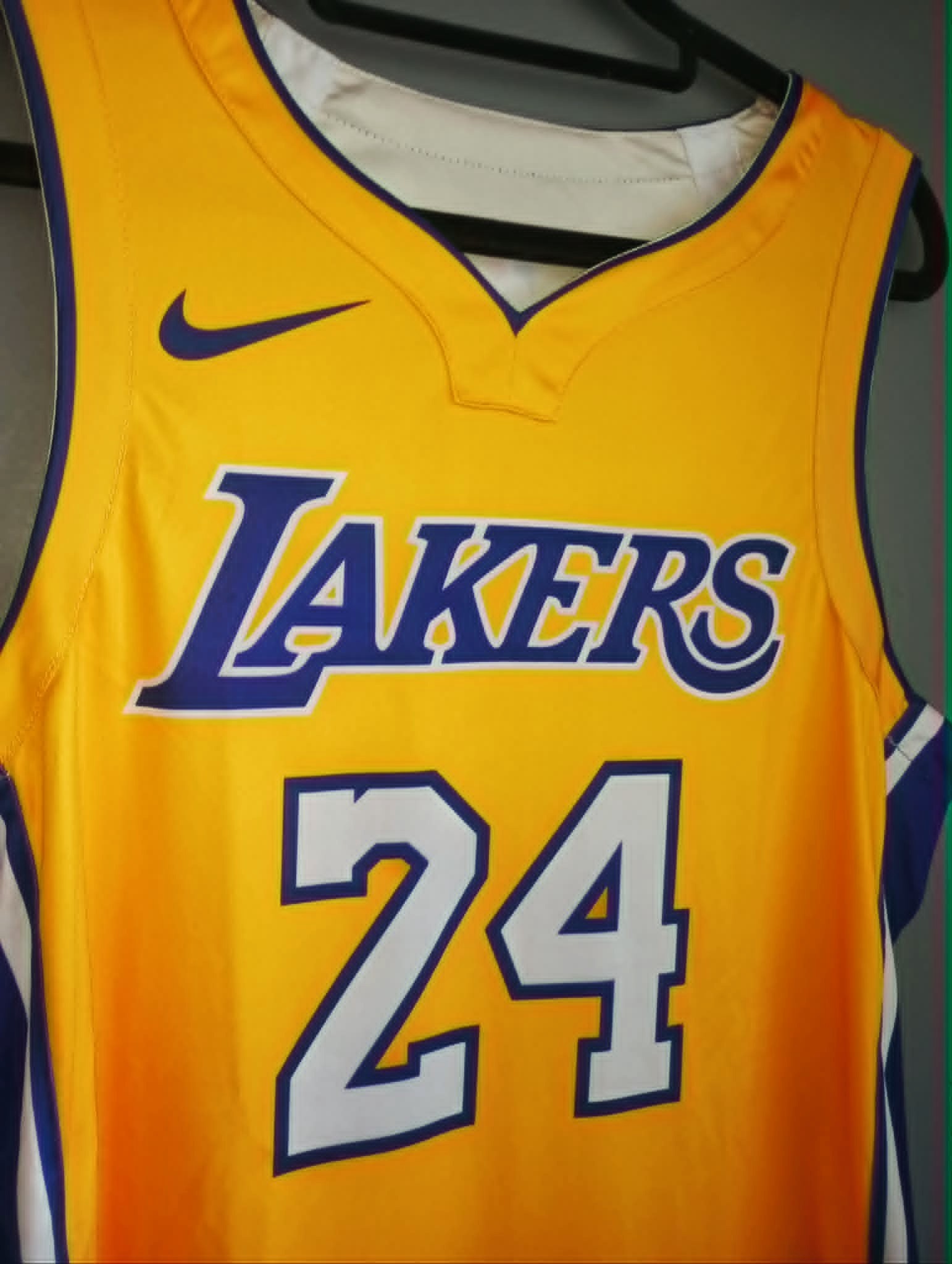 Kobe Bryant #24 Los Angeles Lakers Jersey (Complete Logos) & Los 