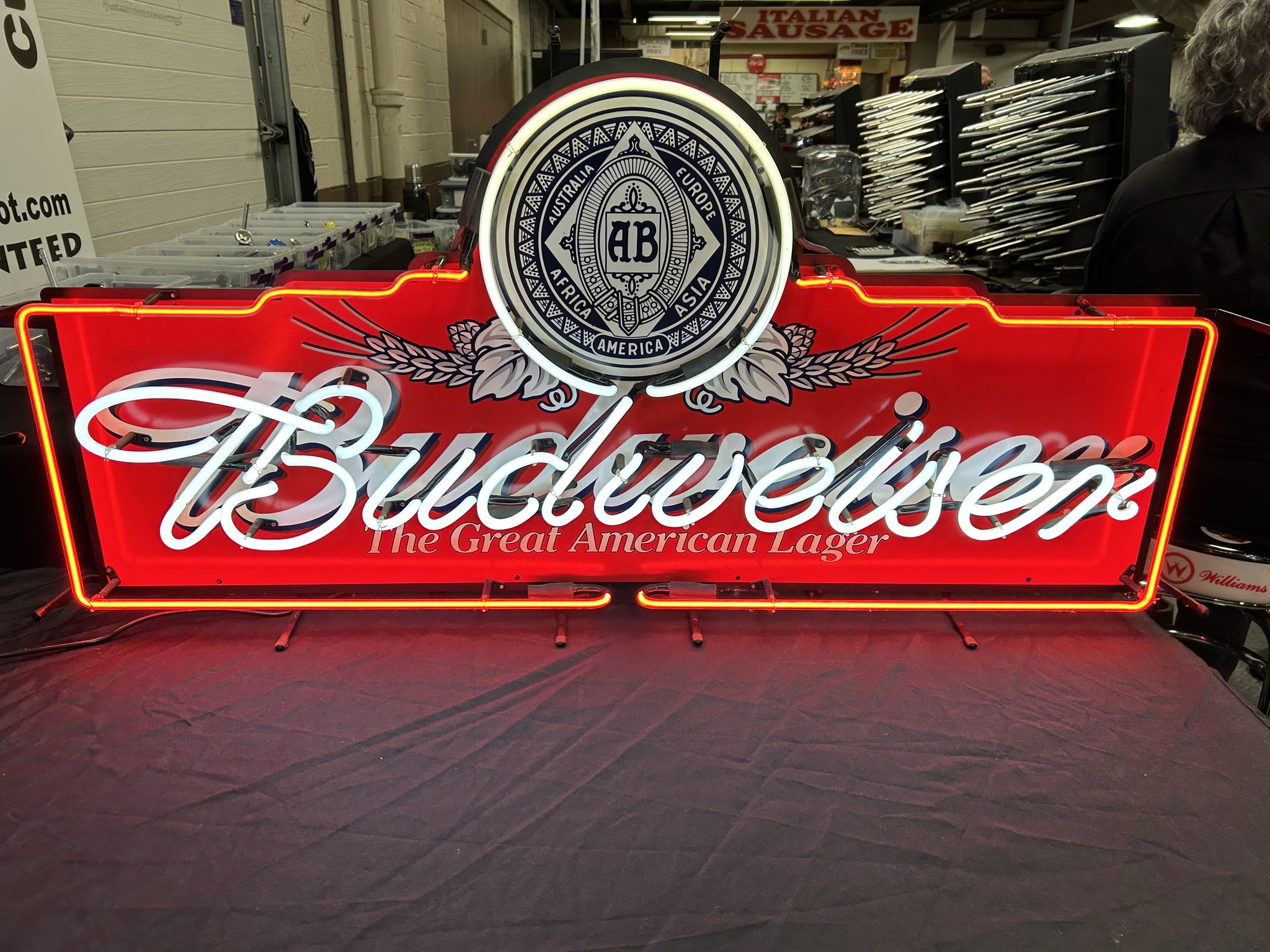 BUDWEISER NEON BEER SIGN SUNSET SURFERS ON THE BEACH w/ SURFBOARDS