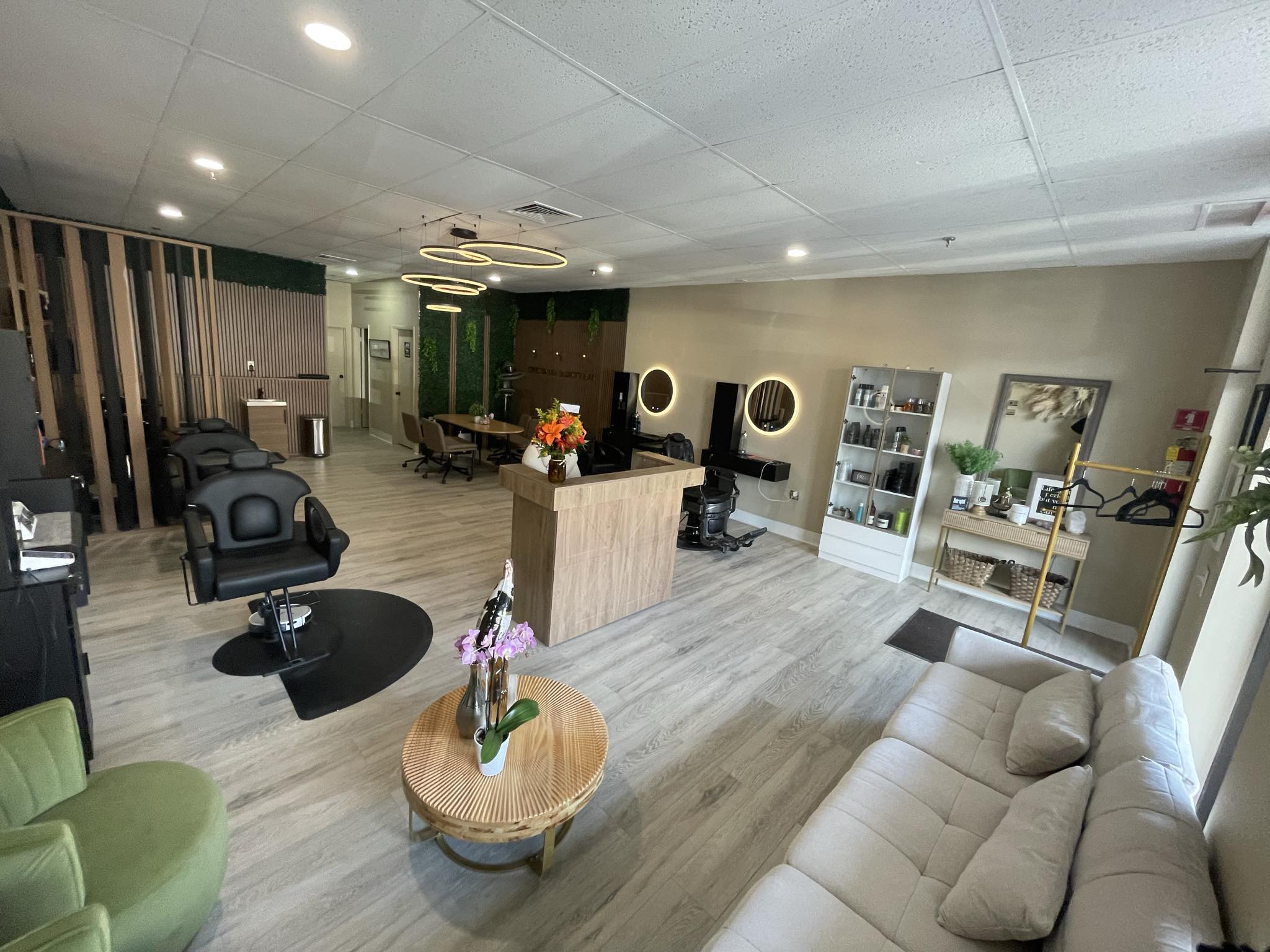 Chic Salon Beauty Bar Inc. | Holyoke MA