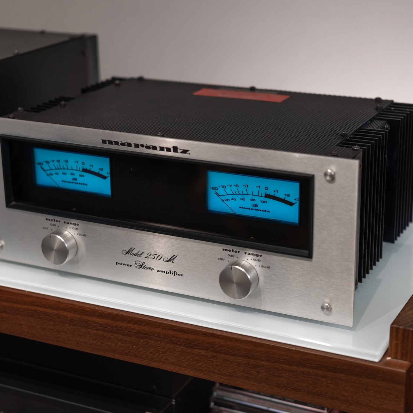 Marantz Model 250M