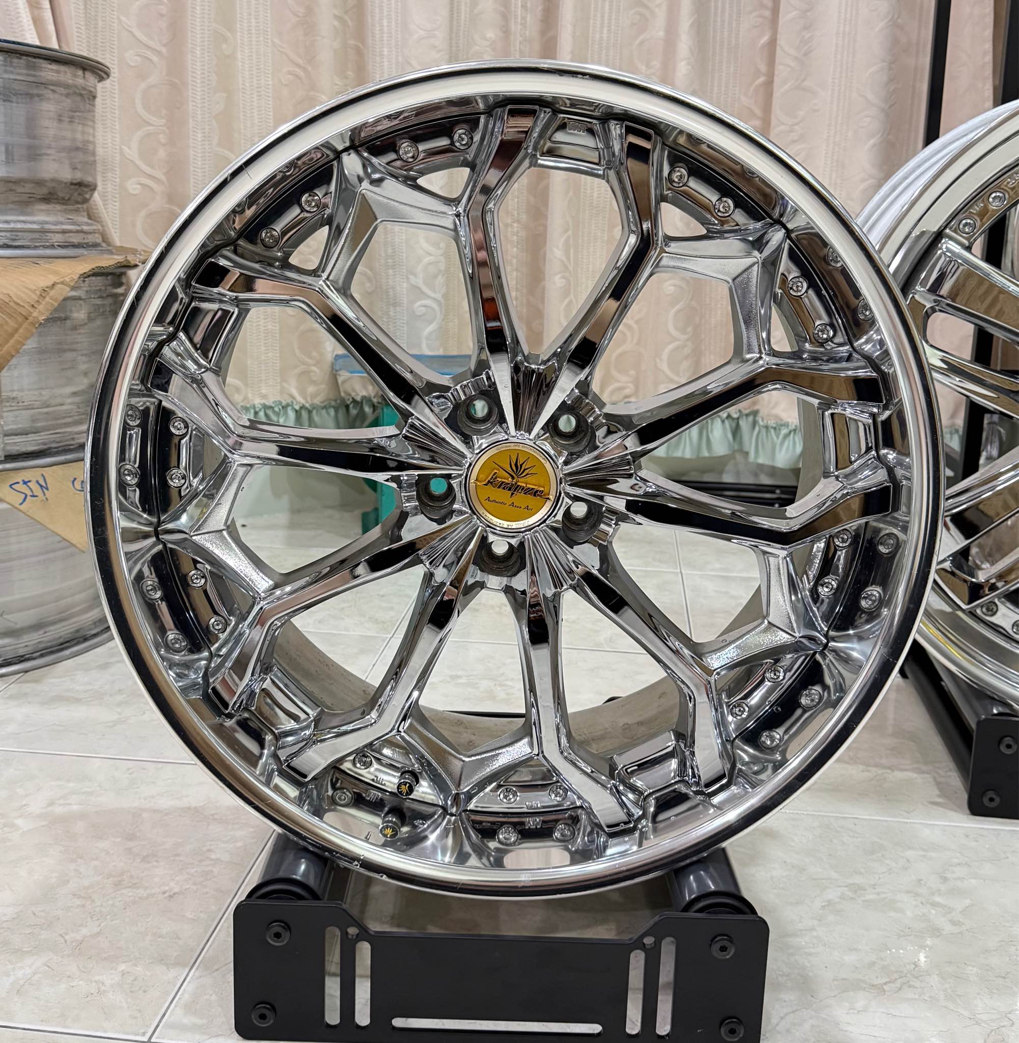 21”WEDS KRANZE ZILDAWN🇯🇵 F 9.5JJ+34 R 10JJ+28 PCD 114.3X5 3