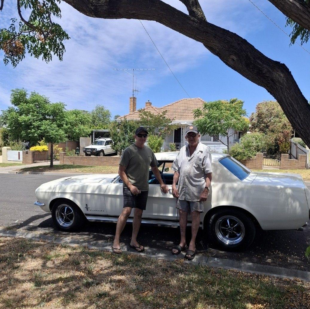 Ford F100 Australia | For Sale Ford 240 Canadian 6 cyl complete engine ...
