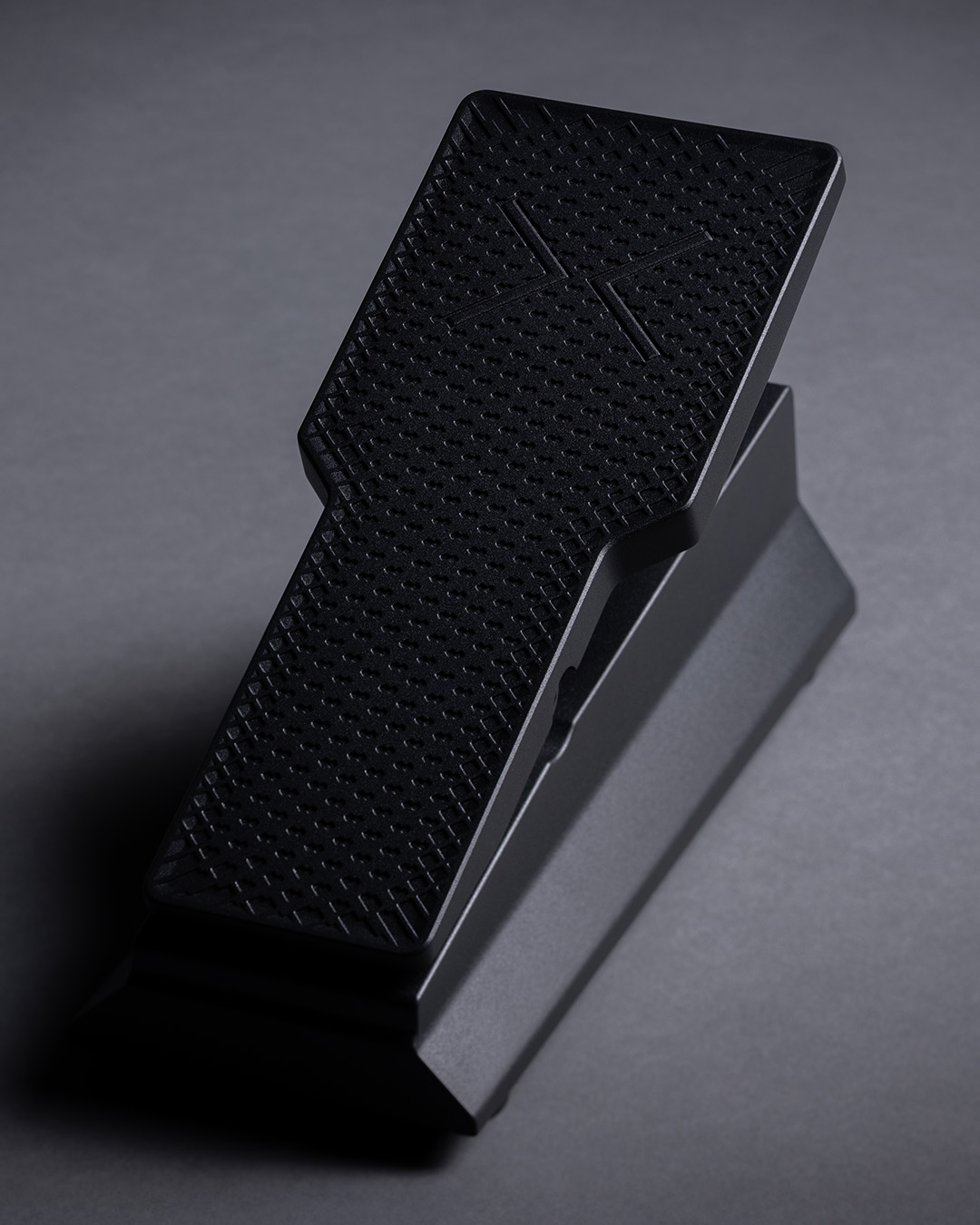 The EX2 expression pedal/toe switch is now available! The highly