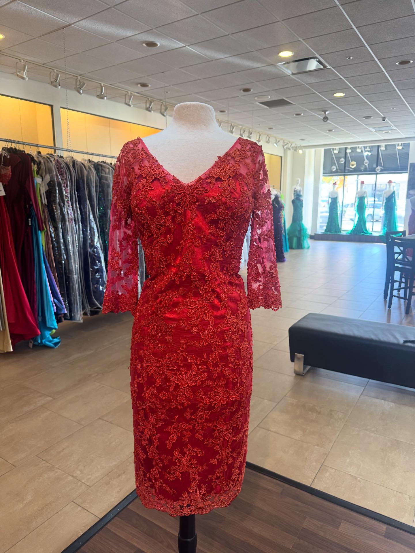 Christmas party or Winter Formal? These dresses can be worn to both! Need shoes to match? We got those too. Always open wed-sat: 11-6 sun: 12-5 #classy #alabama #spanishfort #formal