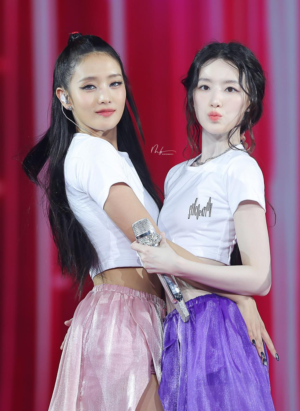 MINNIE & SHUHUA | I-DLE 🌺 —#SweetiePie—🌸 #아이들 #Idle #Minnie