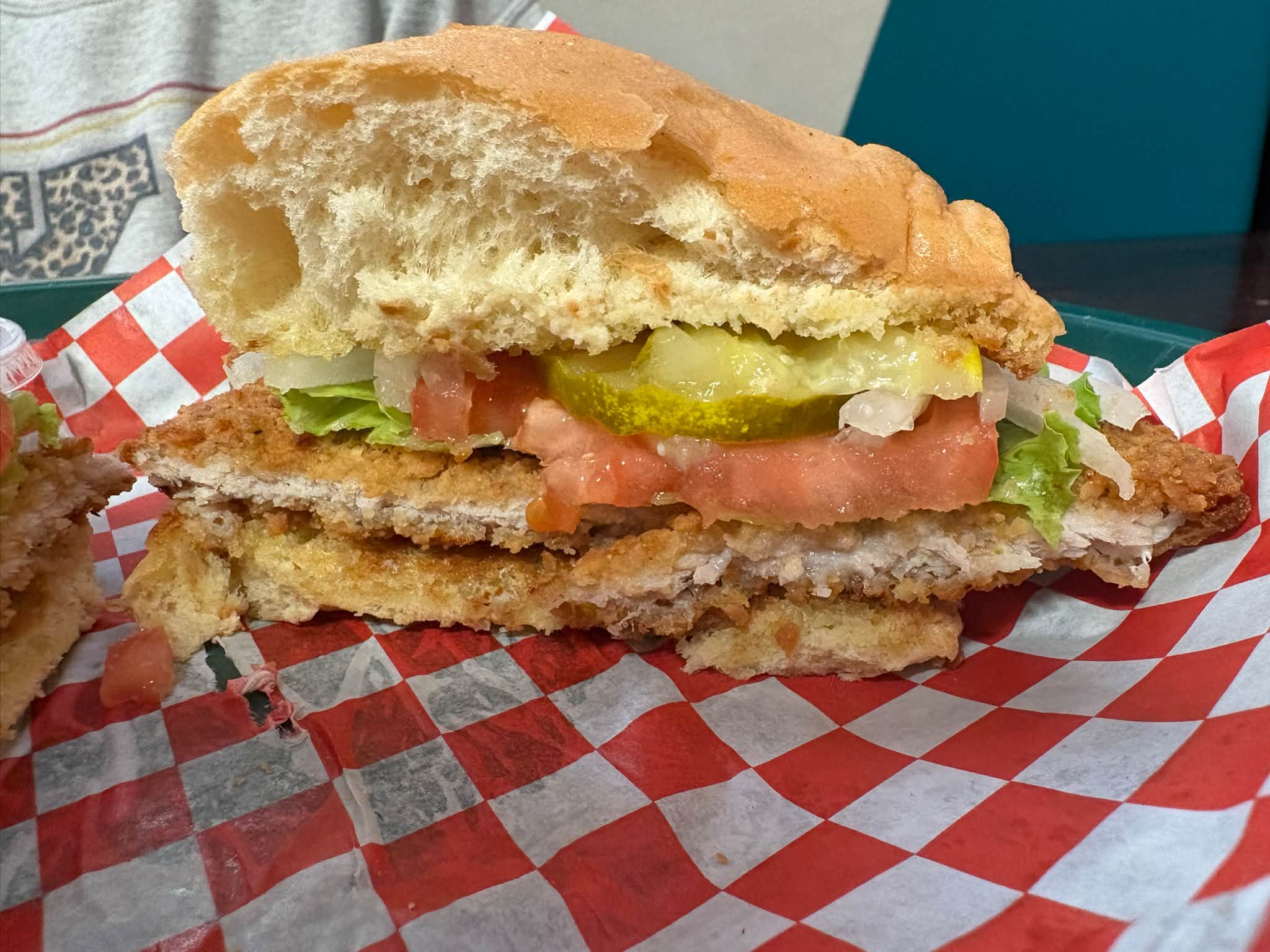 Review of Dagwood's pork tenderloin sandwich in Kansas City, MO