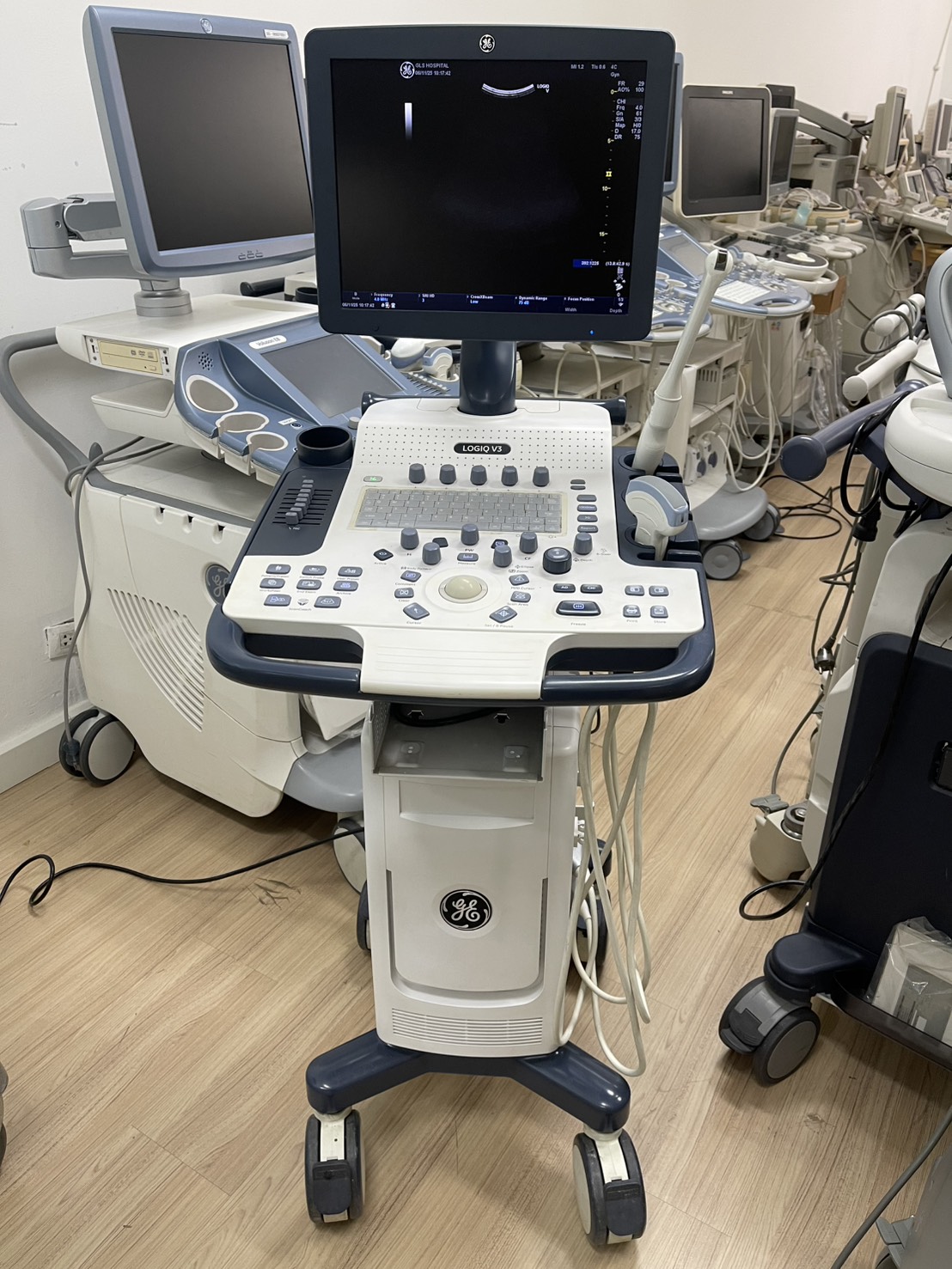 Tmt ขายเครื่องเอกซเรย์ Ultrasound CT Scan MRI Cath Lab C-Arm DR PACS ...