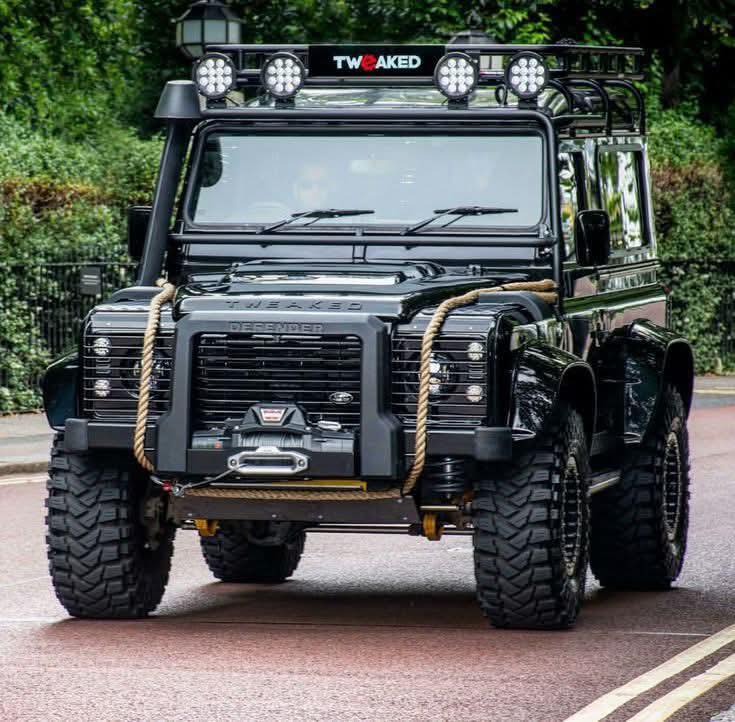 Motores - Land Rover Defender 90 