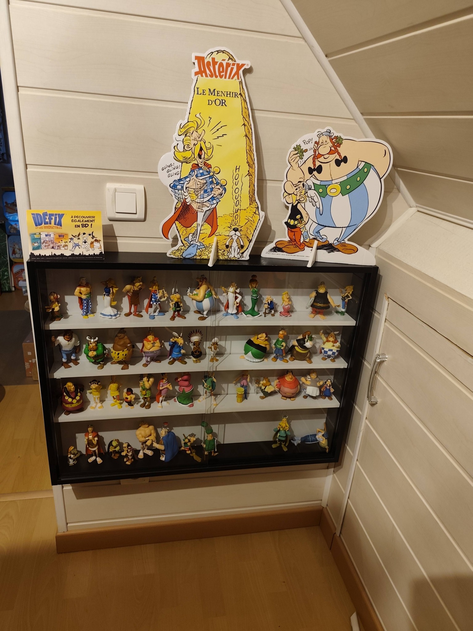Boîte de 36 pochettes - PANINI - Astérix (65ème anniversaire) - 180 stickers