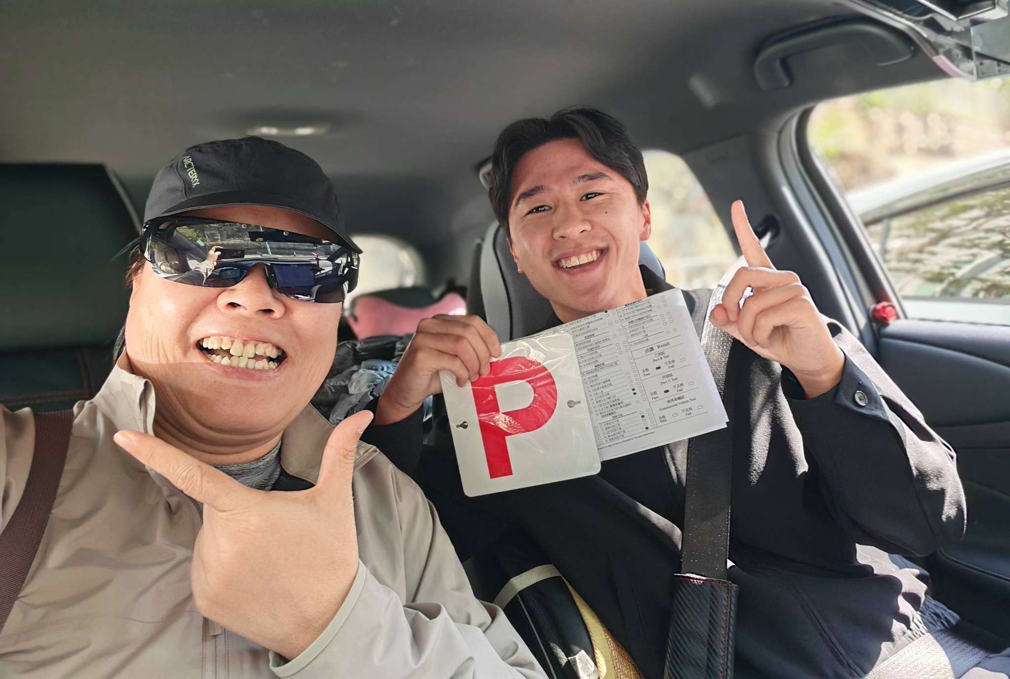 教車師傅 - 輕型 棍波 油塘 1 Take Pass 💯 Ms Hui 許師傅 62121123 #學車 #新學 #補考 #補鐘 #輕型貨車 ...