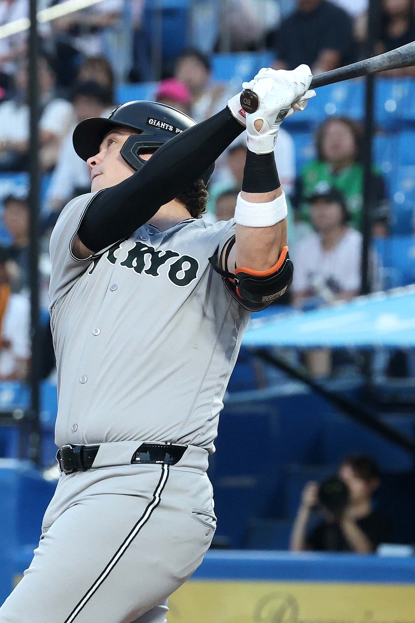 こ*助様 読売GIANTS バット靴べら 重信君引退記念 大竹寛投手「引退