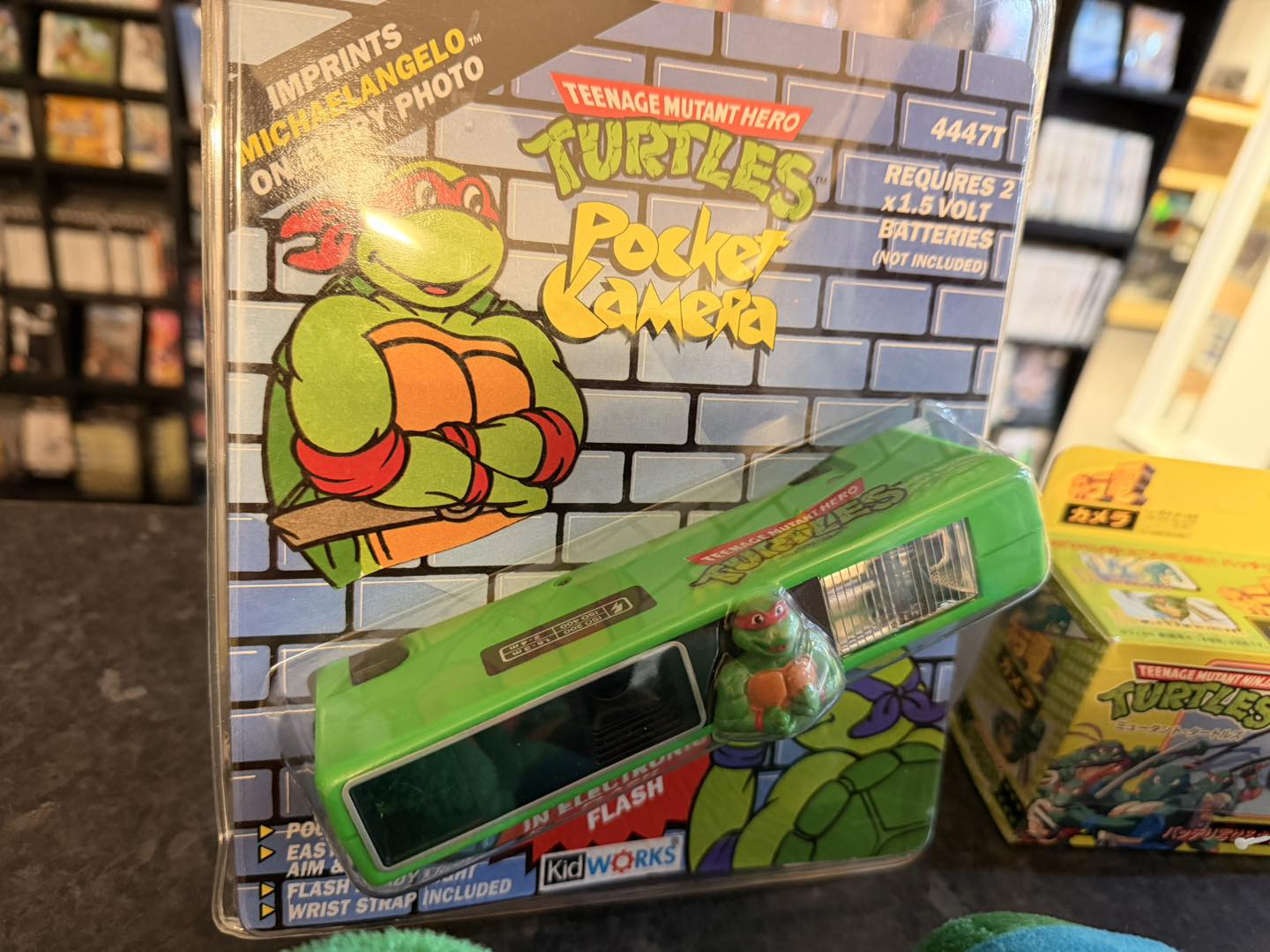 NEW IN TEENAGE MUTANT HERO/NINJA TURTLES Some lovely vintage 