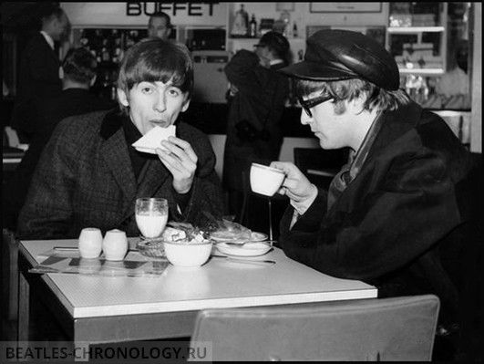 Celebrating George Harrison's birthday on WXRT 93.1 FM