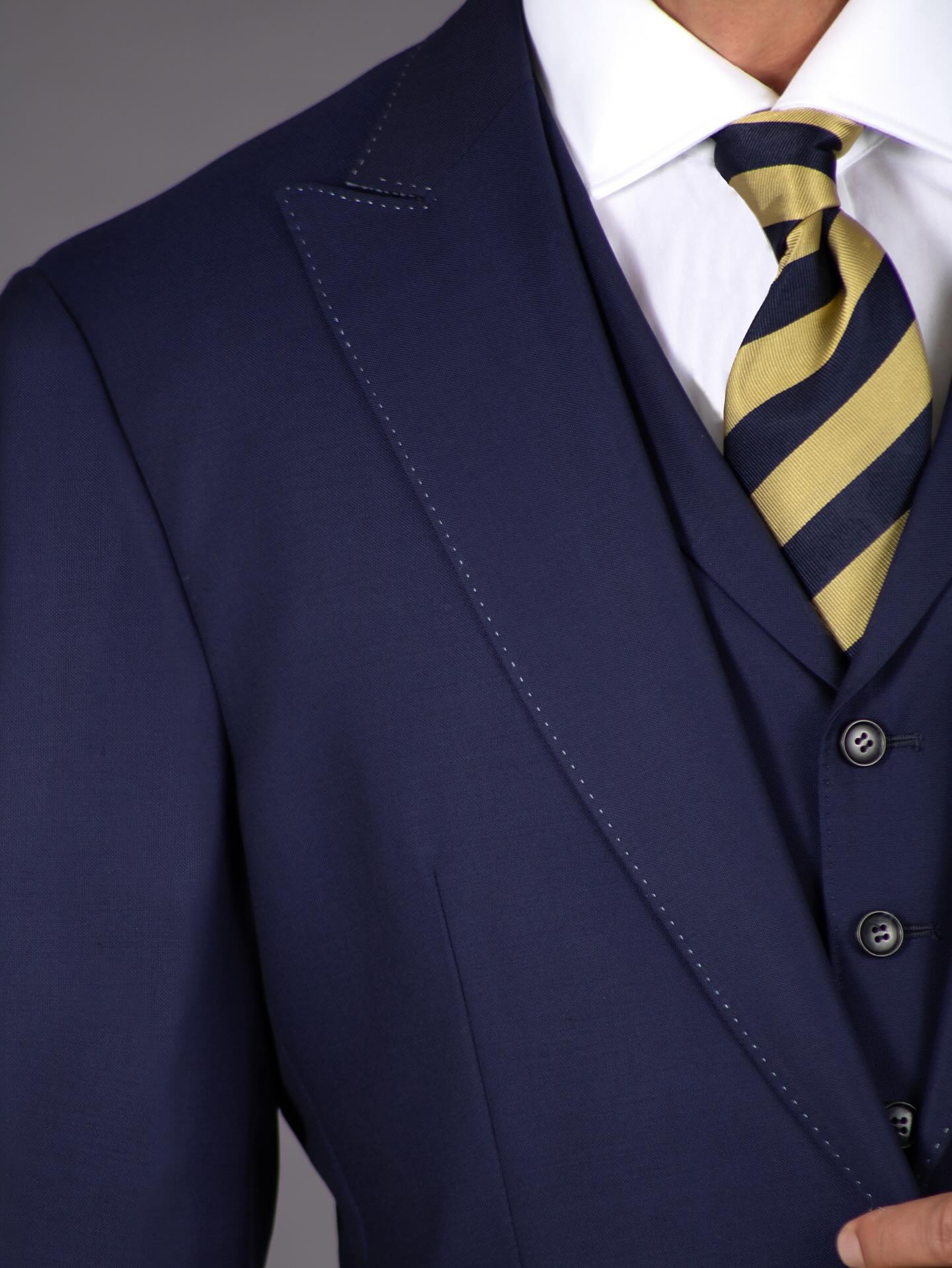 Chemise Homme Jeffrey Banks Bleue à Boutons - Taille XL à Manches Longues - Occasion Très Bon État