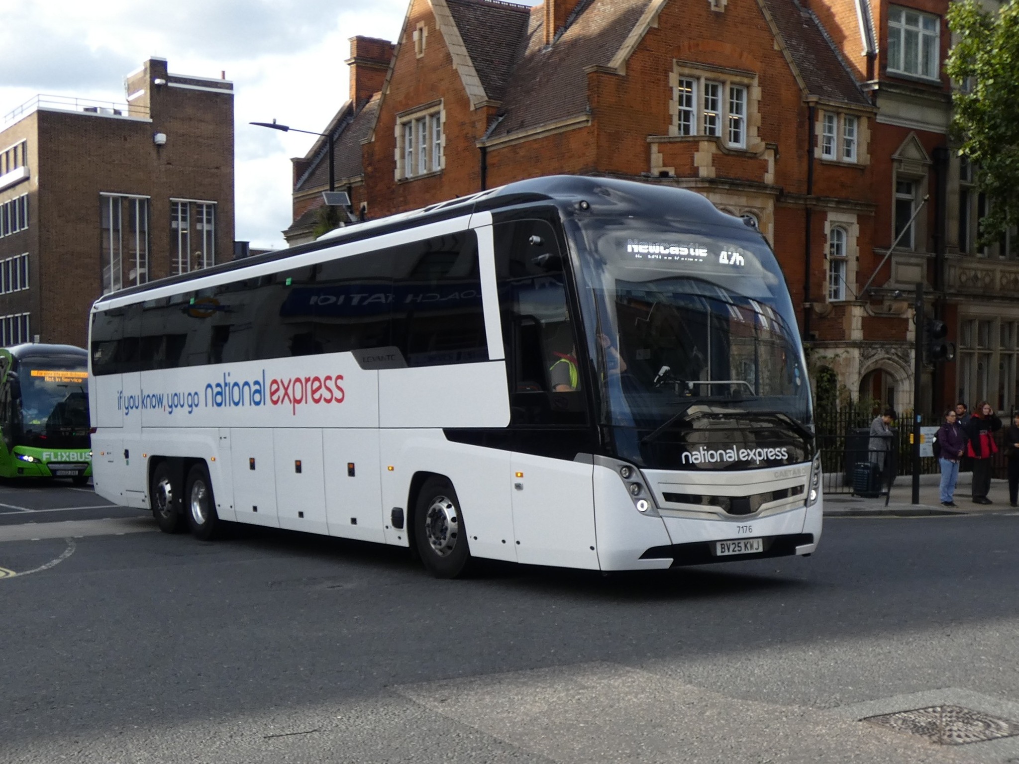 Friends of Buses and Coaches | Go Ahead North East 7176 BV25KWJ ...