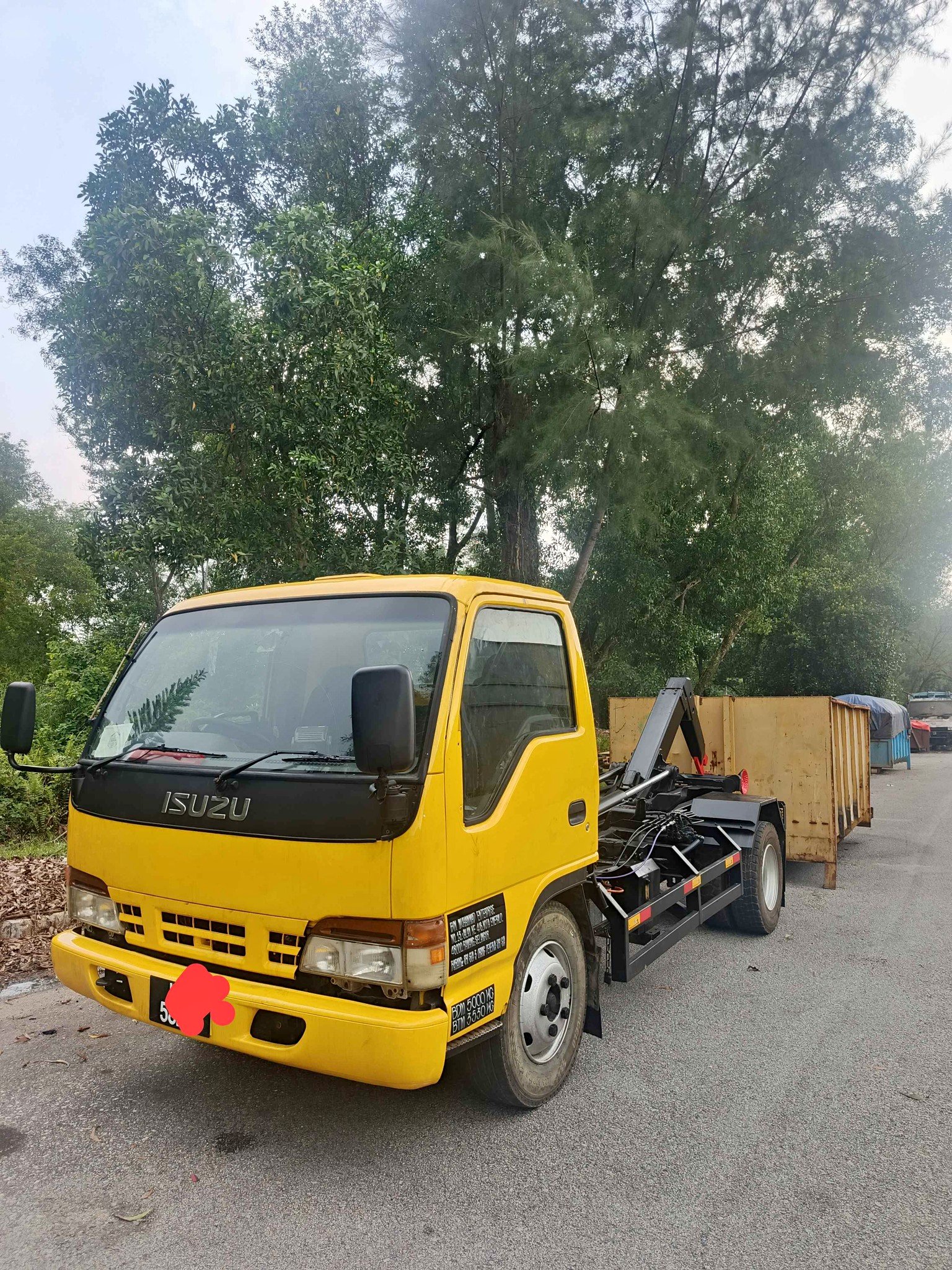 Lori Isuzu Percuma Tong Roro - Commercial Vehicles - Petaling Jaya ...