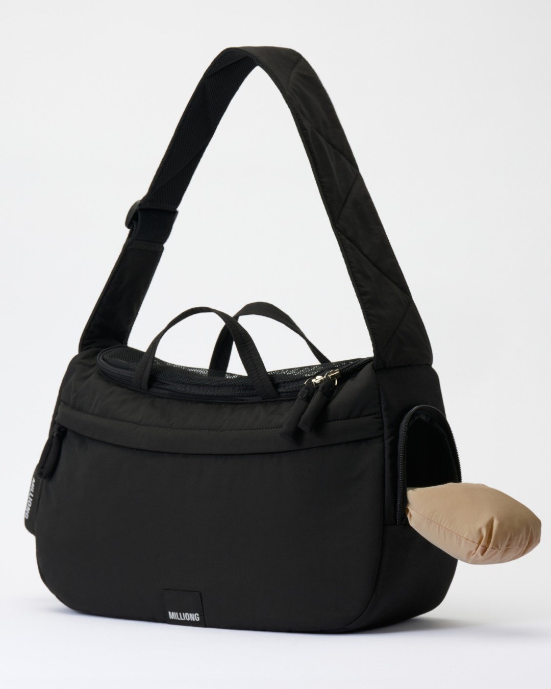 ペット用品 【美品】MILLIONG！ペットキャリー！