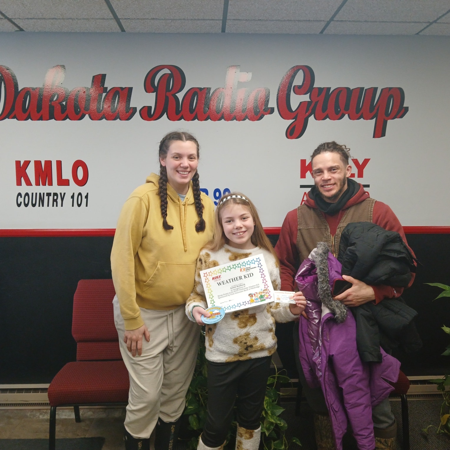 Dakota Radio Group -... - Dakota Radio Group - Mobridge
