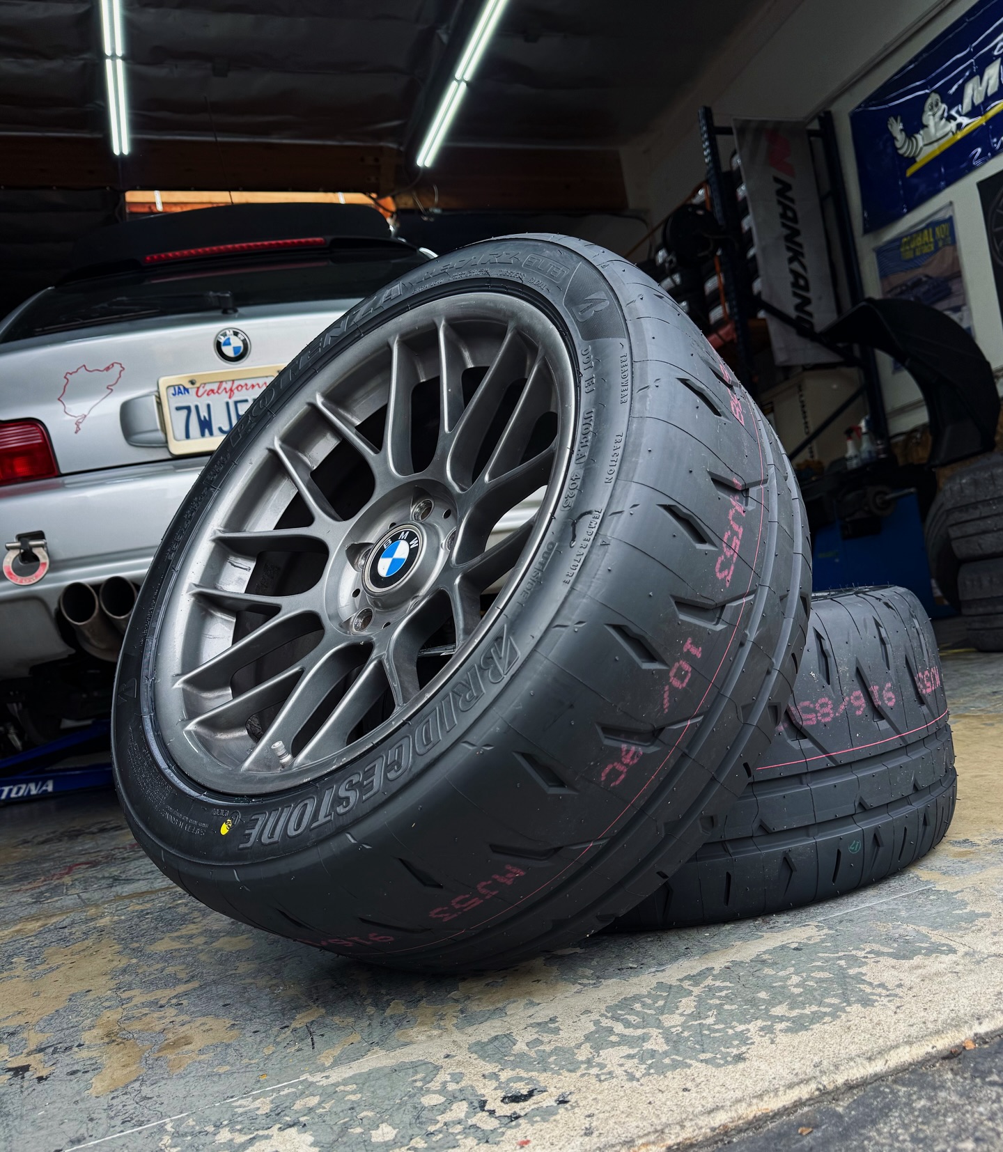 Suit up, we're going racing 🏁 255/40/17 Bridgestone Potenza