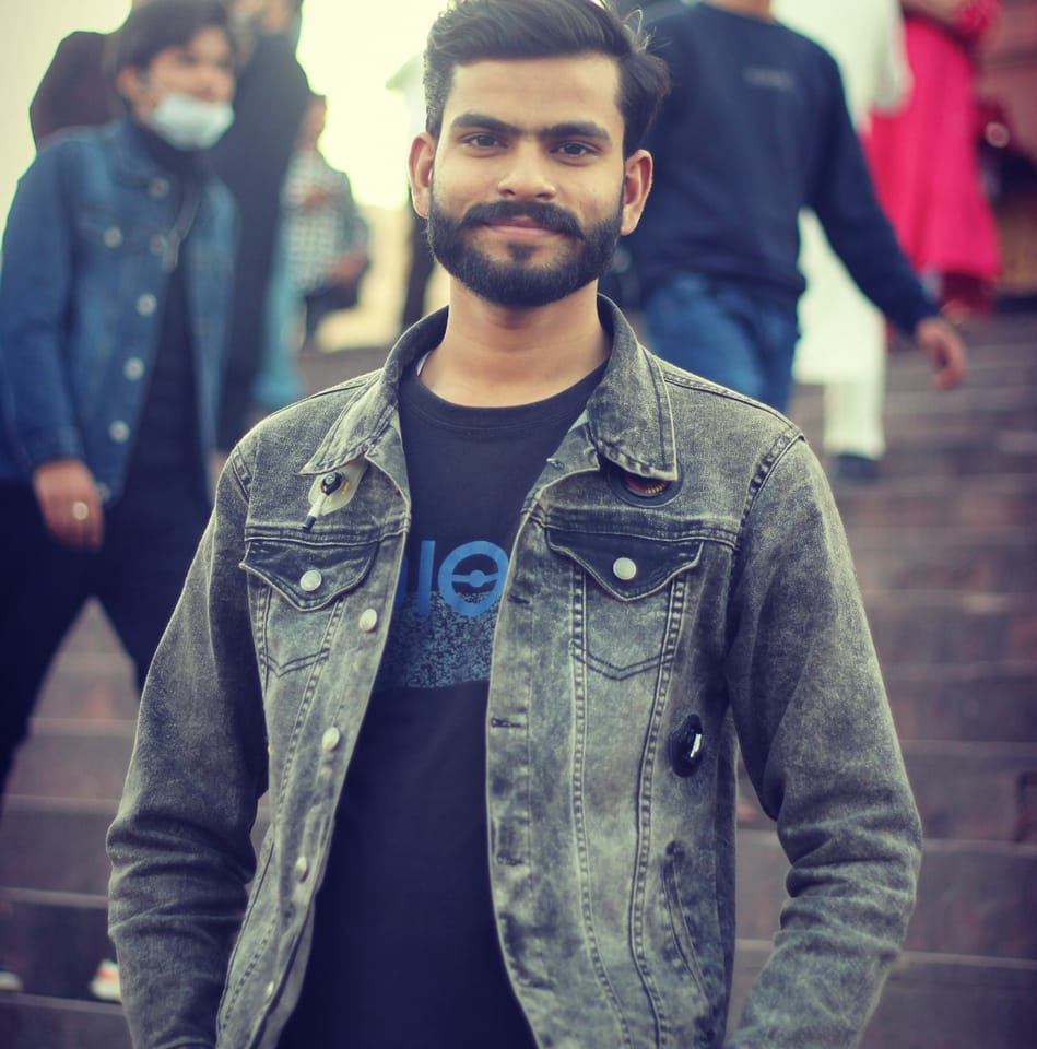 #Ravi monster | By Romis Tufail | Covering pigeons