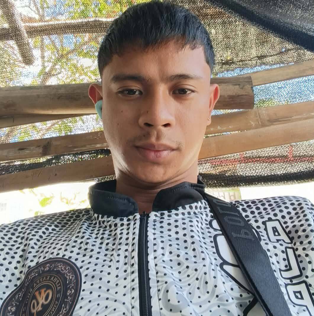 Laurence Borlaza