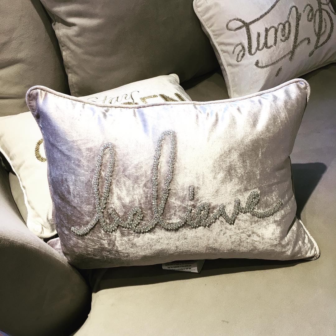 Design BY SHARI