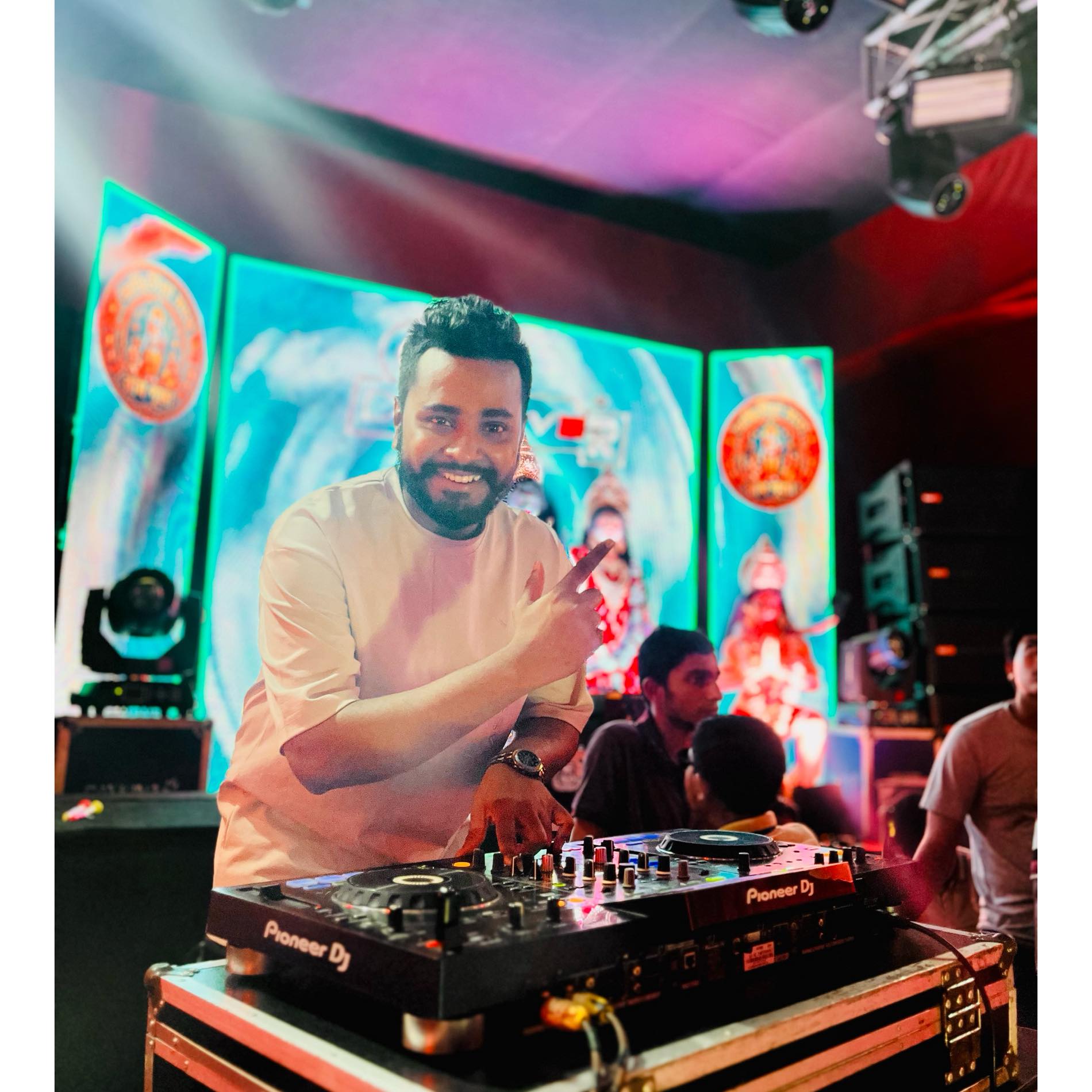 Shakrin 2026 🩷 DJ Tanver 🖤 Sumon sound 🤟 | Tanver Ahmed | Facebook