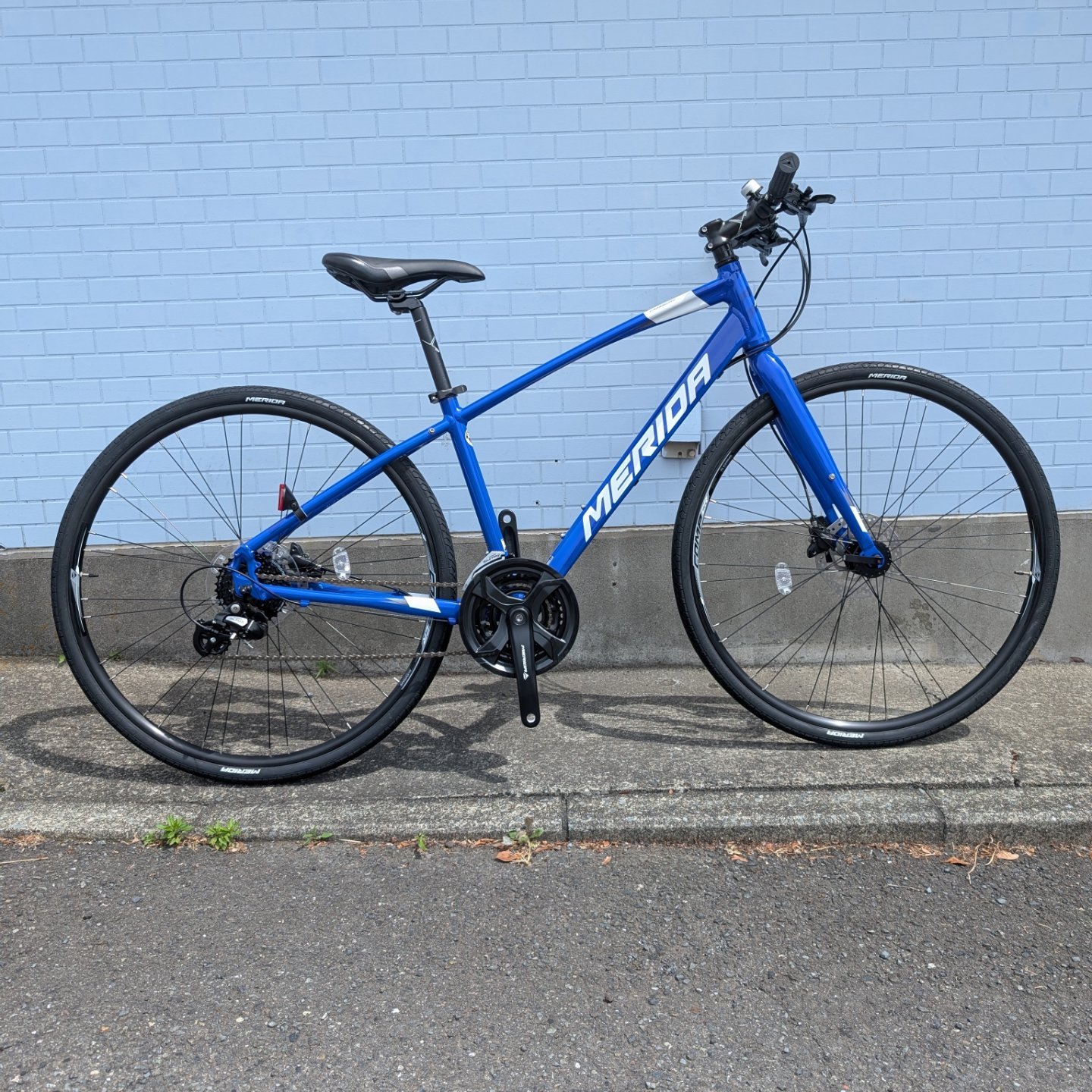 値上がり前のモデルが！オススメです！ MERIDA CROSSWAY-300D ¥72,600 
