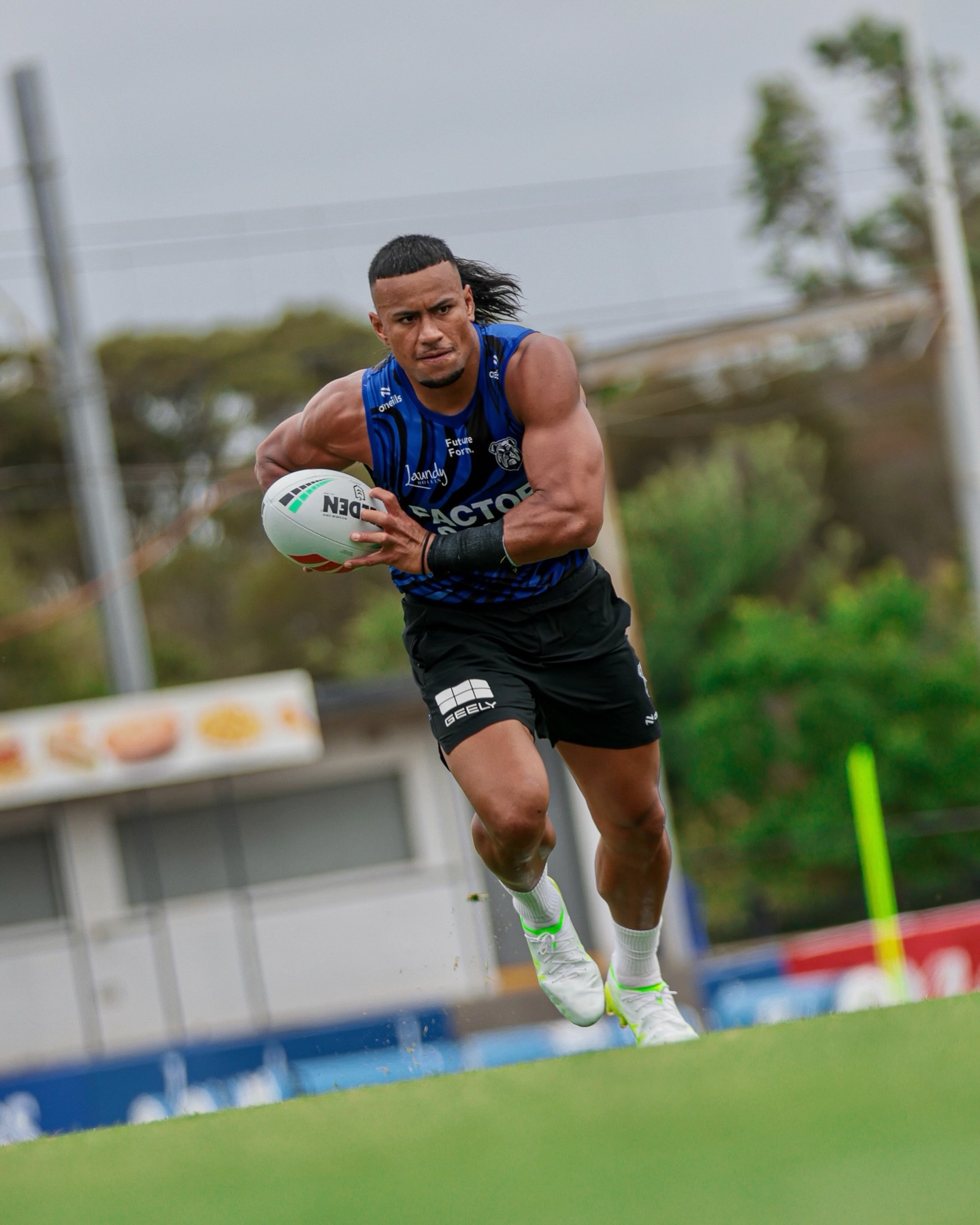Canterbury-Bankstown... - Canterbury-Bankstown Bulldogs