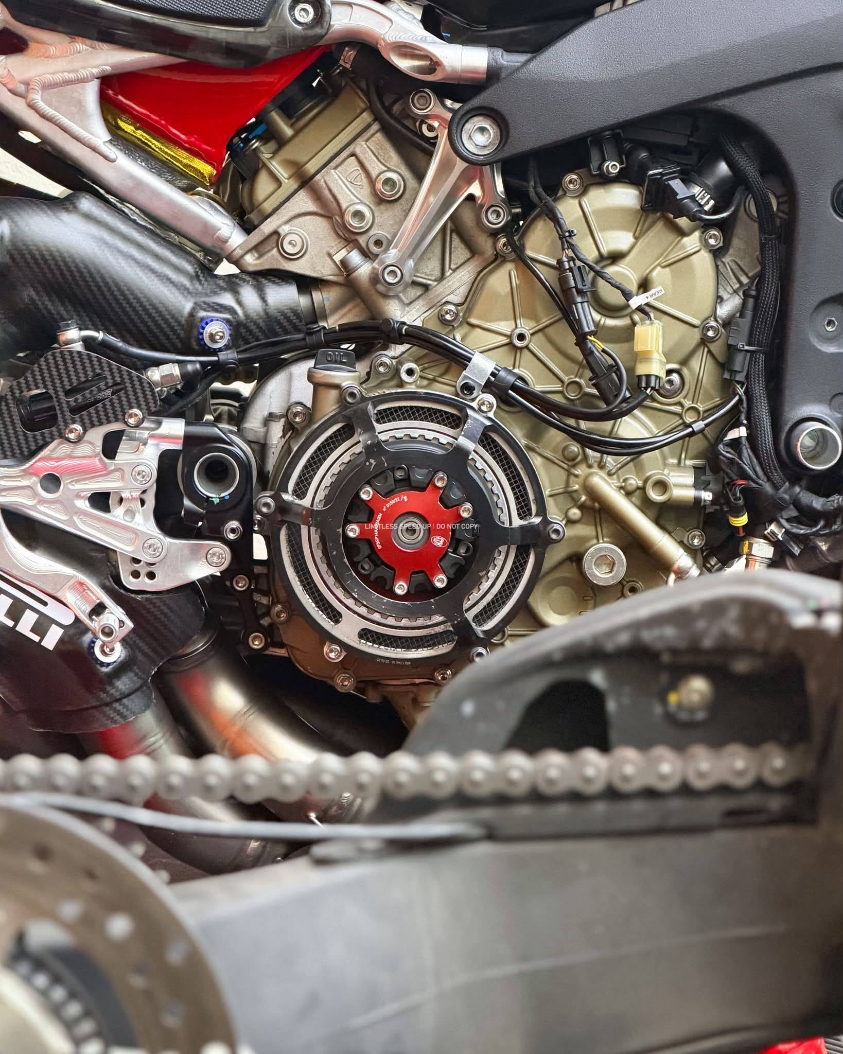 ゆんちゃん ポスト Built with MotoGP and WSBK-level parts Your vision. Our expertise