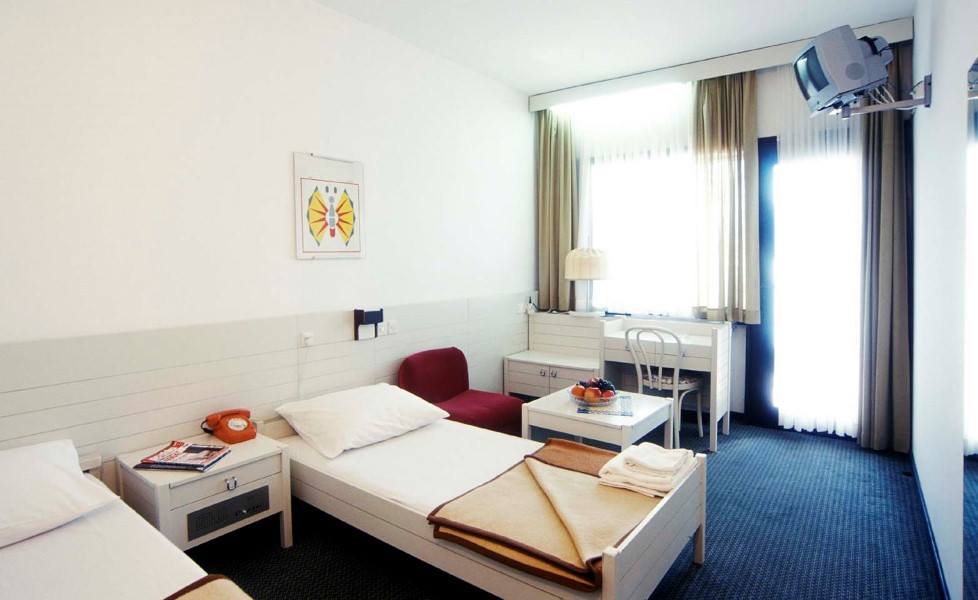 Hotel Teuta-Risan | Crna Gora