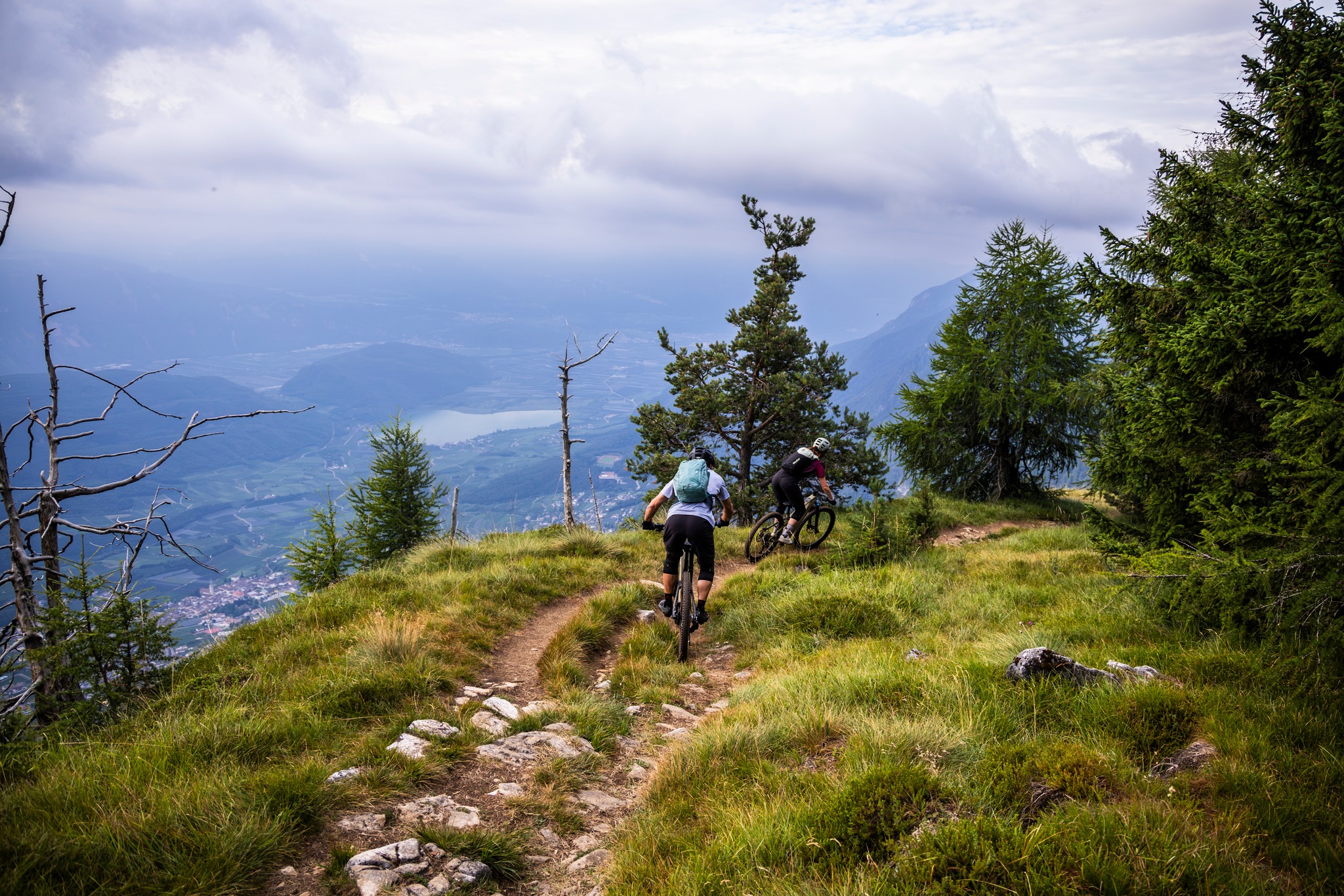 mountainbike klingel test Fahrradklingel MTB Fahrrad Klingel,100DB Laut Fahrrad für Rennrad 22-24mm Lenker Sport & Freizeit Bitte wählen:ohne Drehgriffschalter fly arcing Blåkläder Handschuh Handwerk High